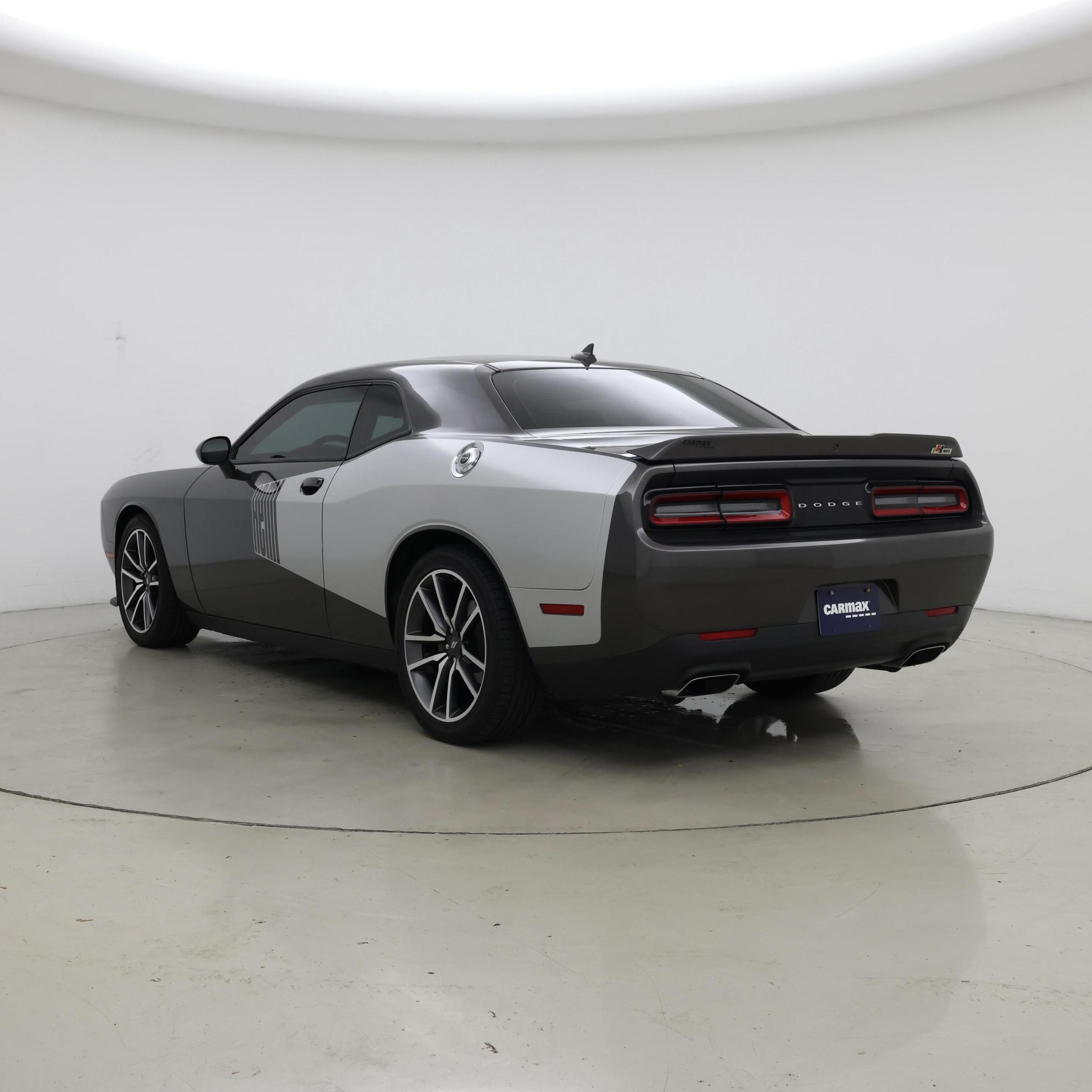 Thumbnail: 2022 Dodge Challenger - 2