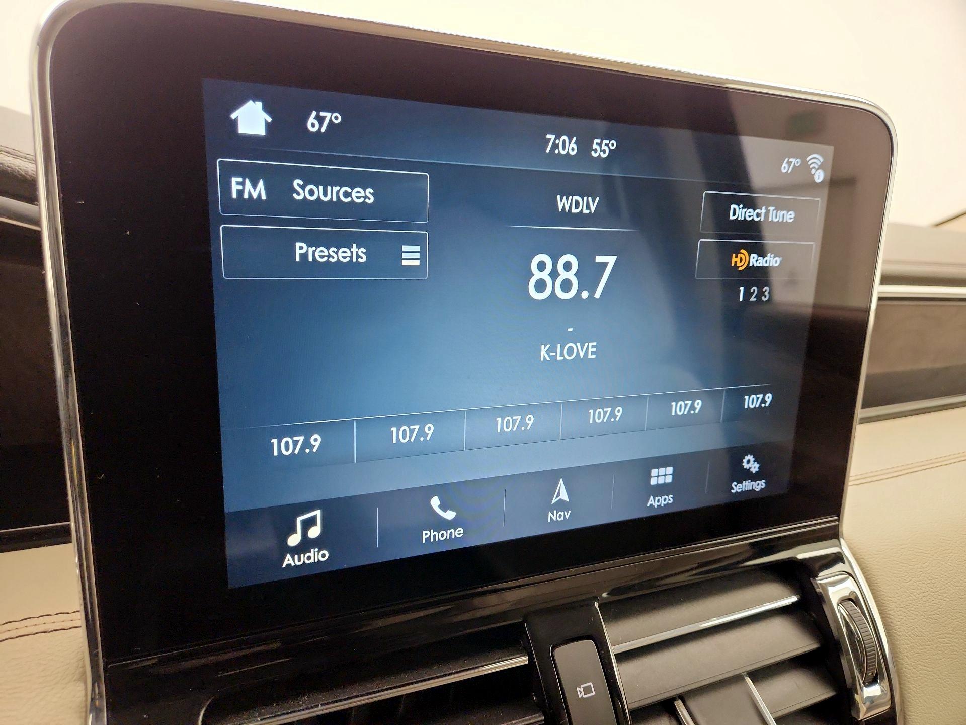 Thumbnail: 2018 Lincoln Navigator - 16