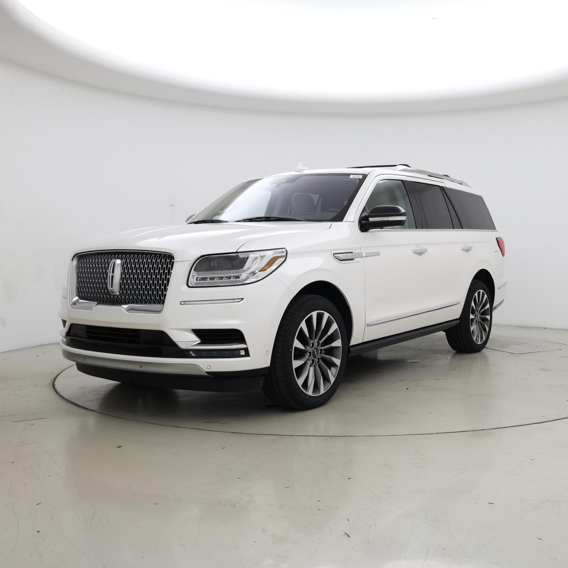 Thumbnail: 2018 Lincoln Navigator - 4