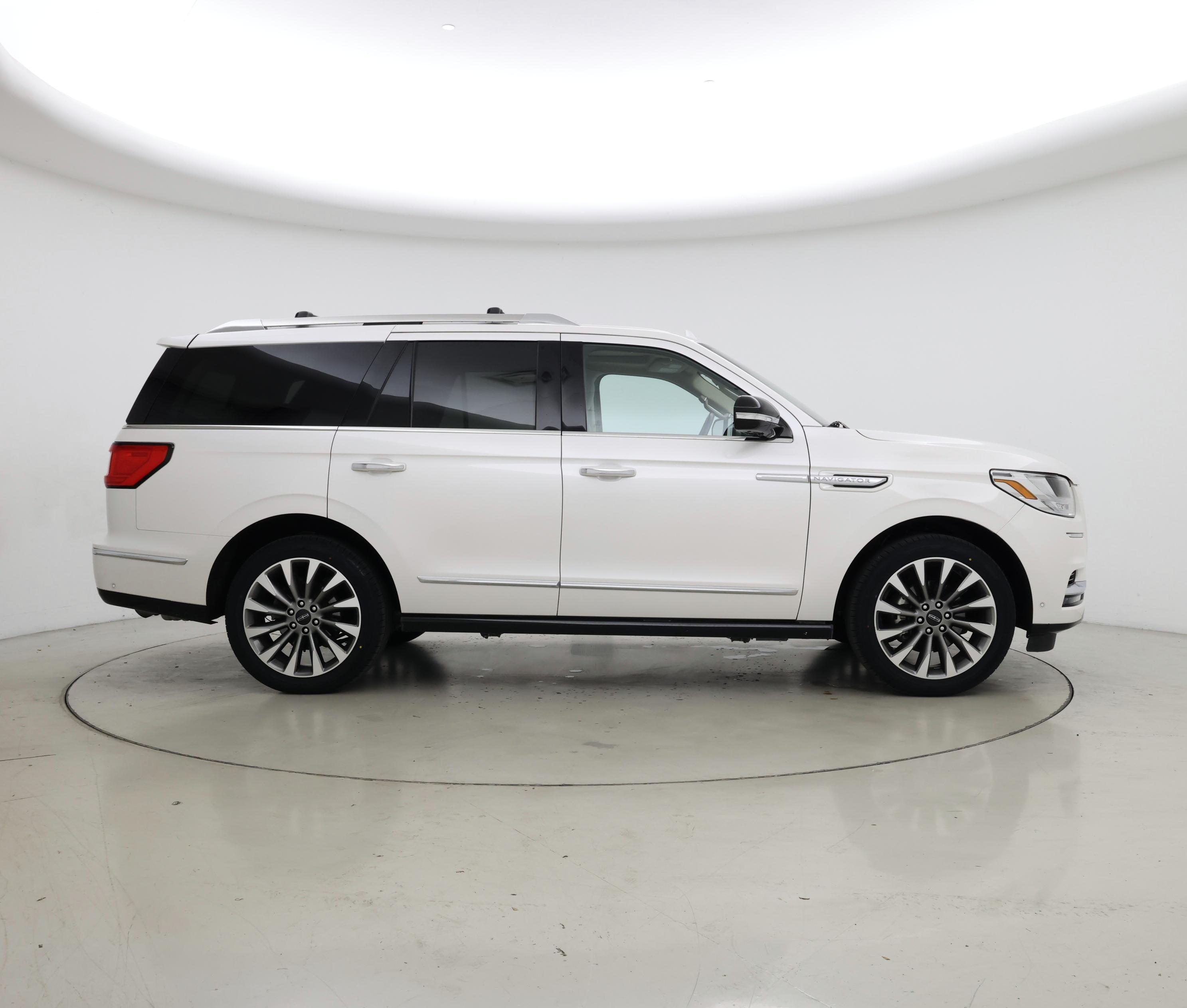 Thumbnail: 2018 Lincoln Navigator - 7