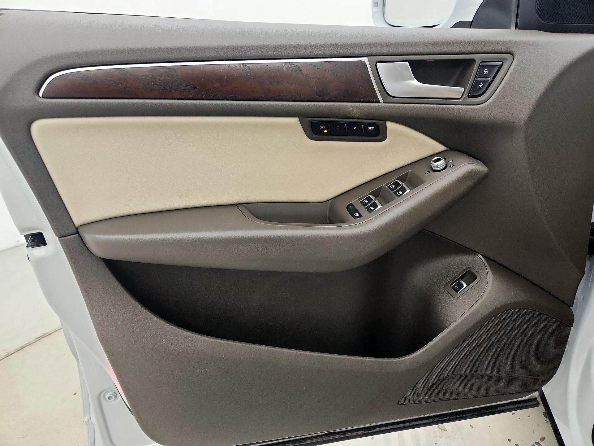 Thumbnail: 2015 Audi Q5 - 12