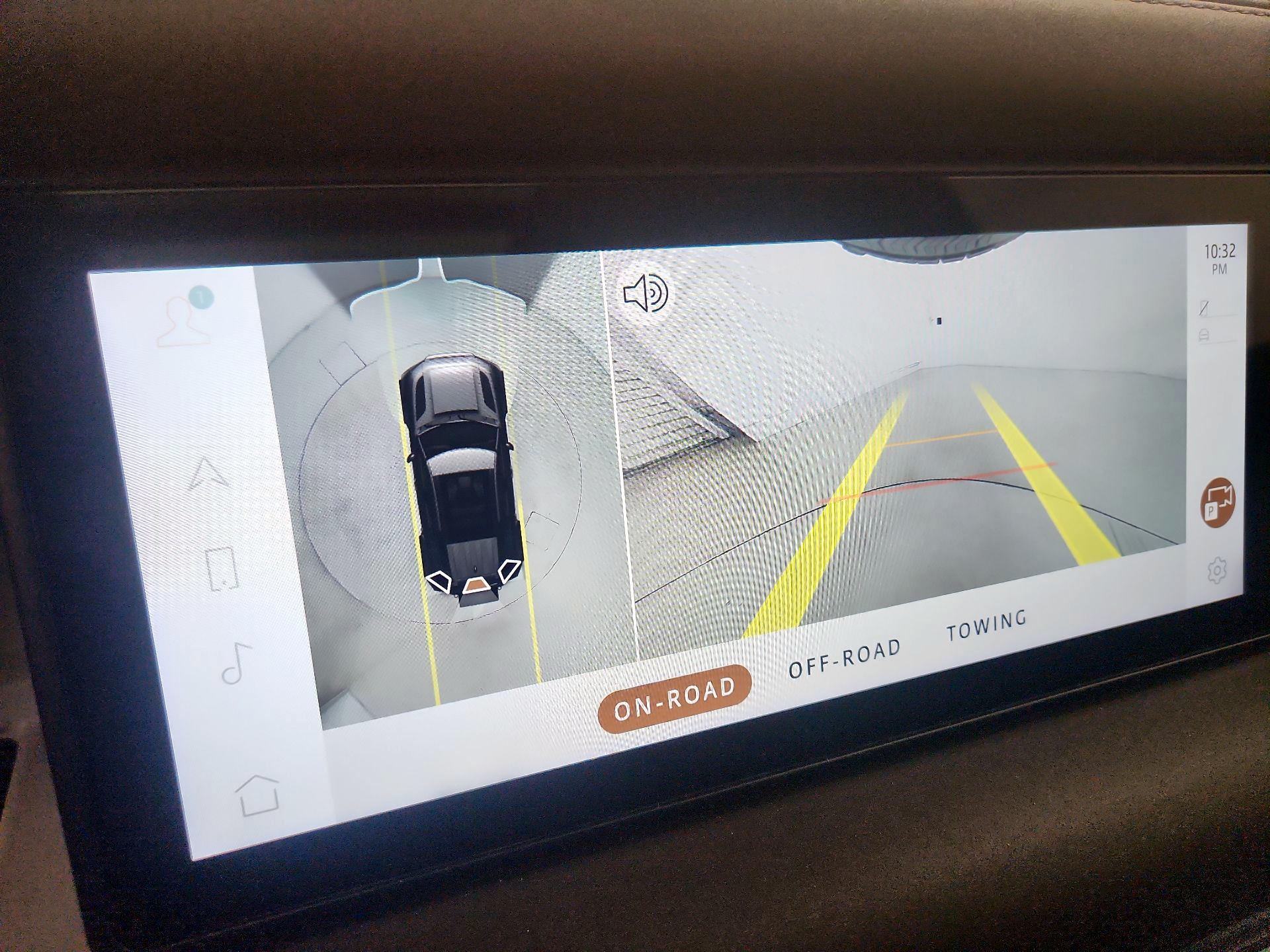 Thumbnail: 2022 Land Rover Defender - 15