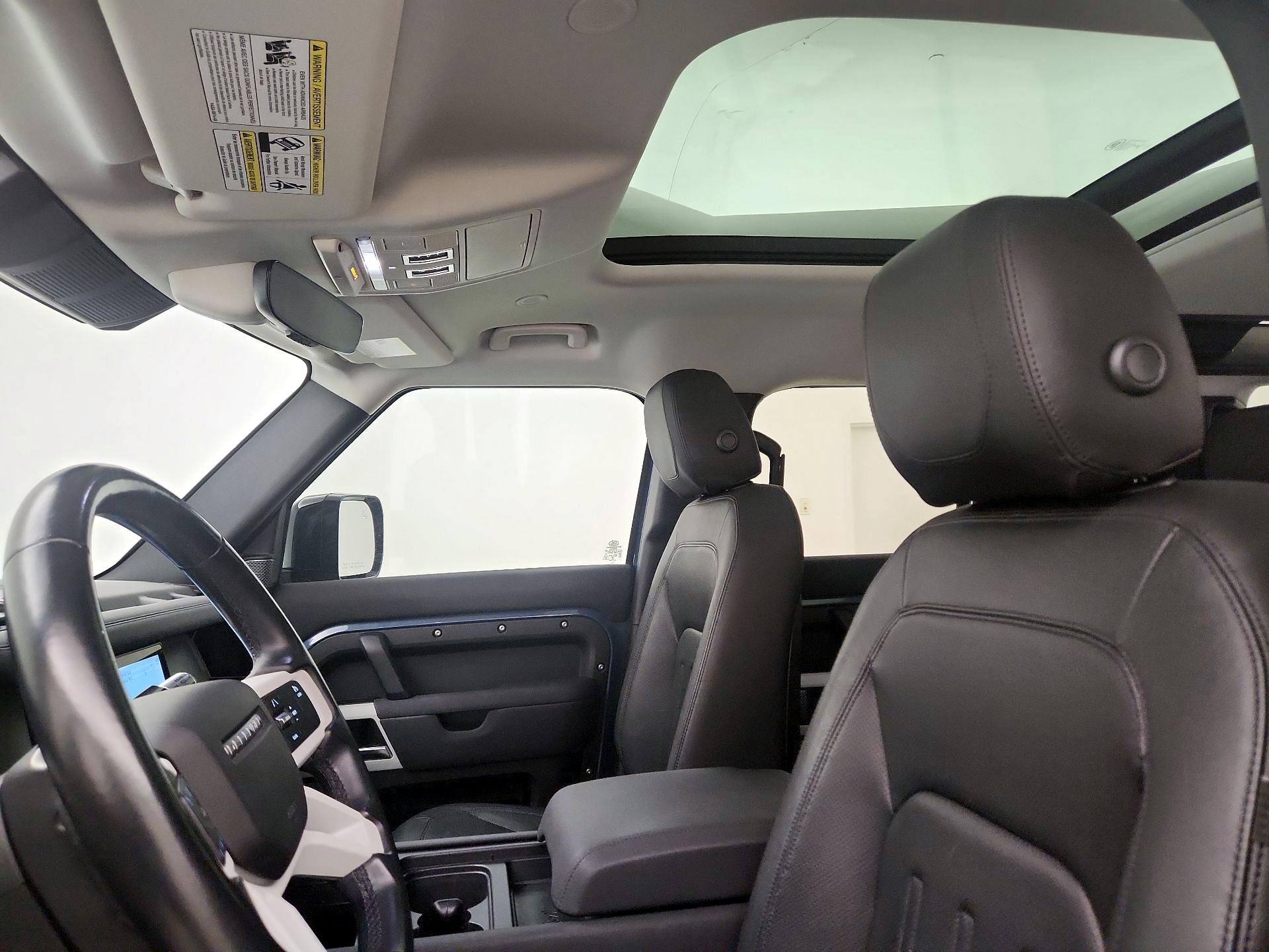 Thumbnail: 2022 Land Rover Defender - 19