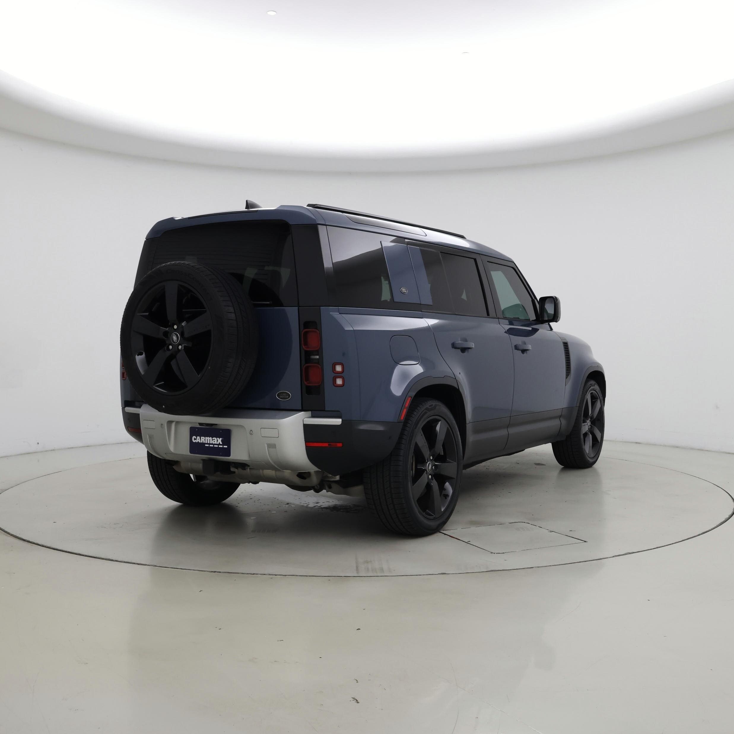 Thumbnail: 2022 Land Rover Defender - 8