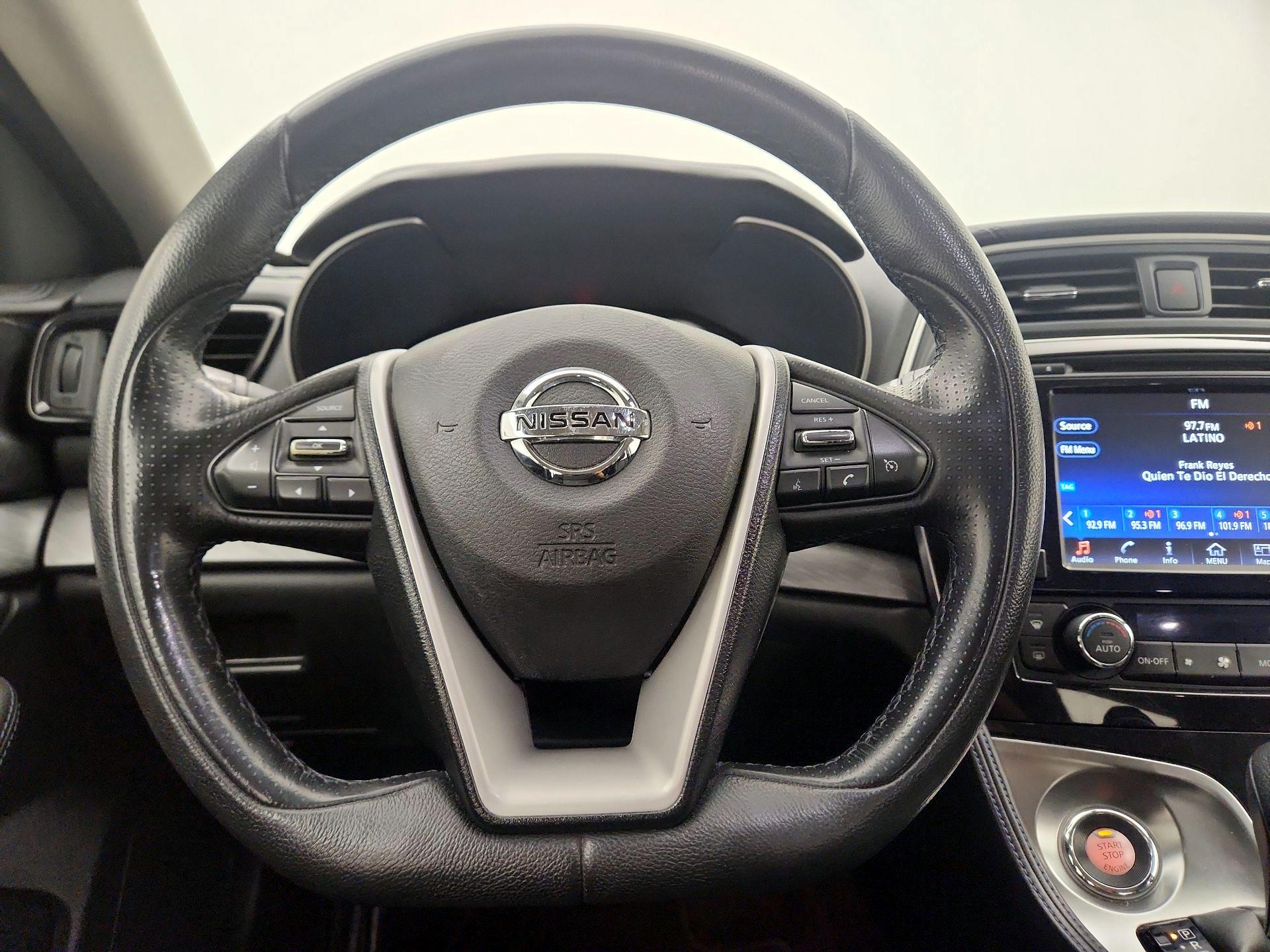 Thumbnail: 2017 Nissan Maxima - 10