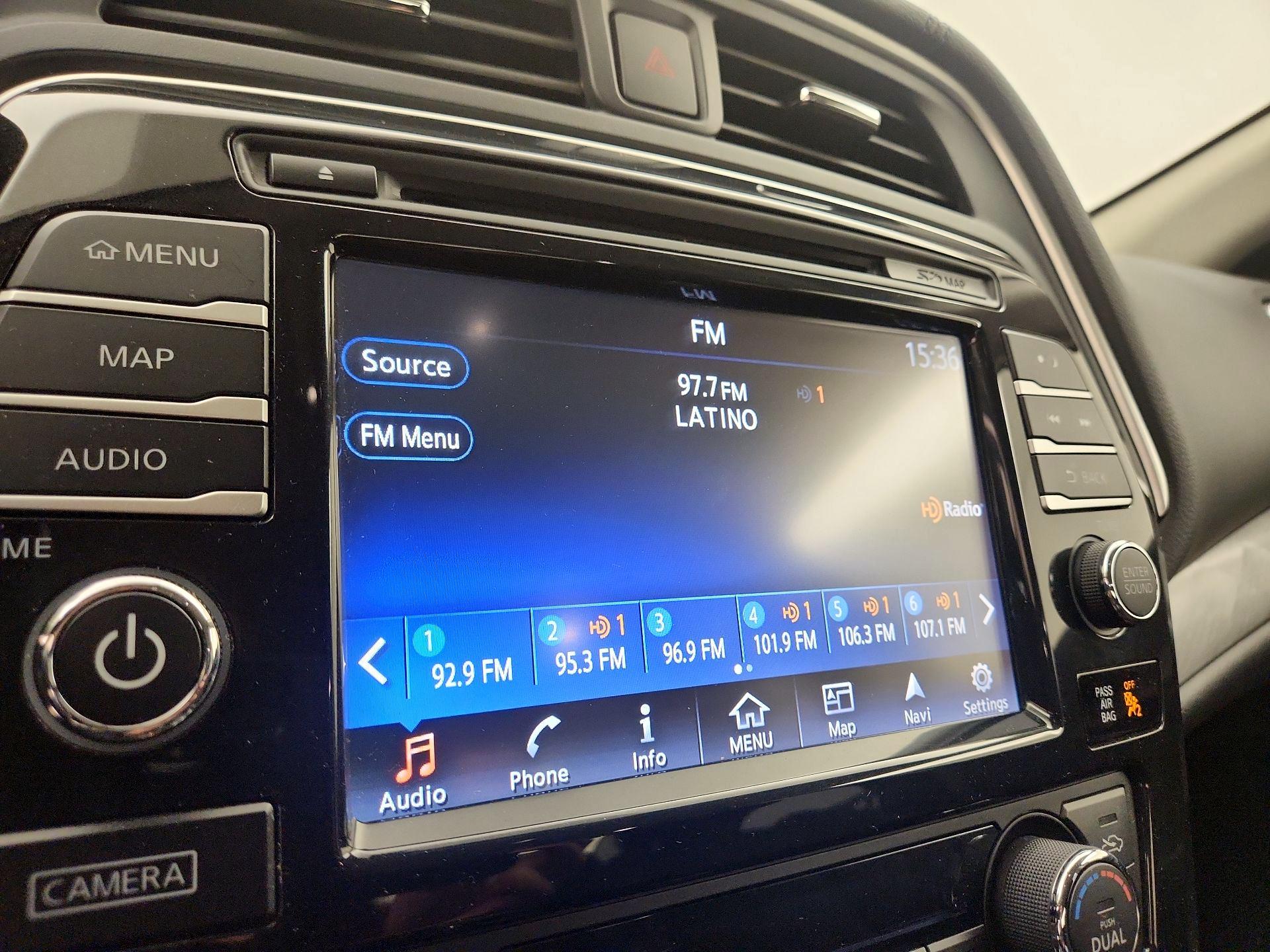 Thumbnail: 2017 Nissan Maxima - 16