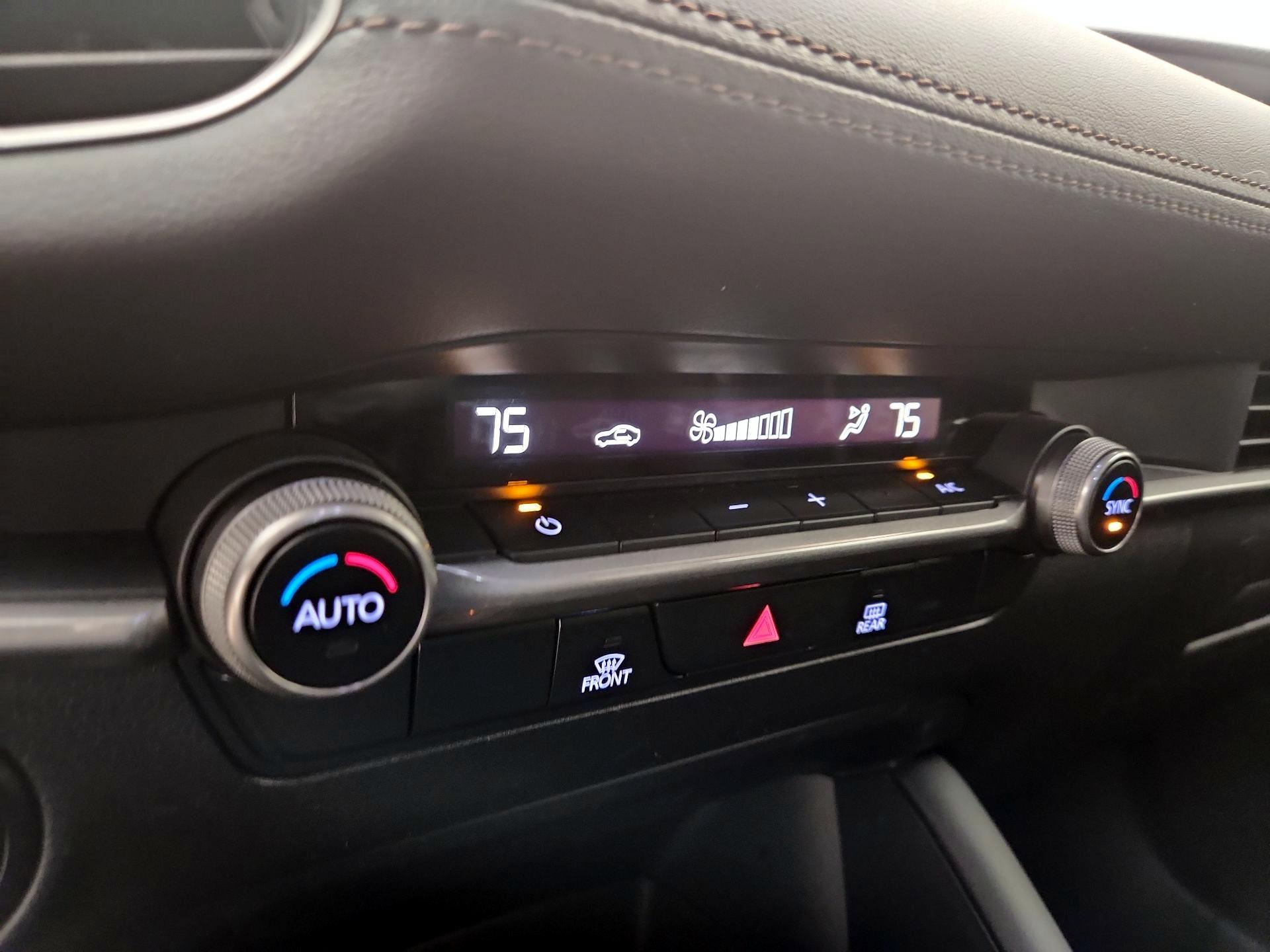 Thumbnail: 2022 Mazda Mazda3 - 16