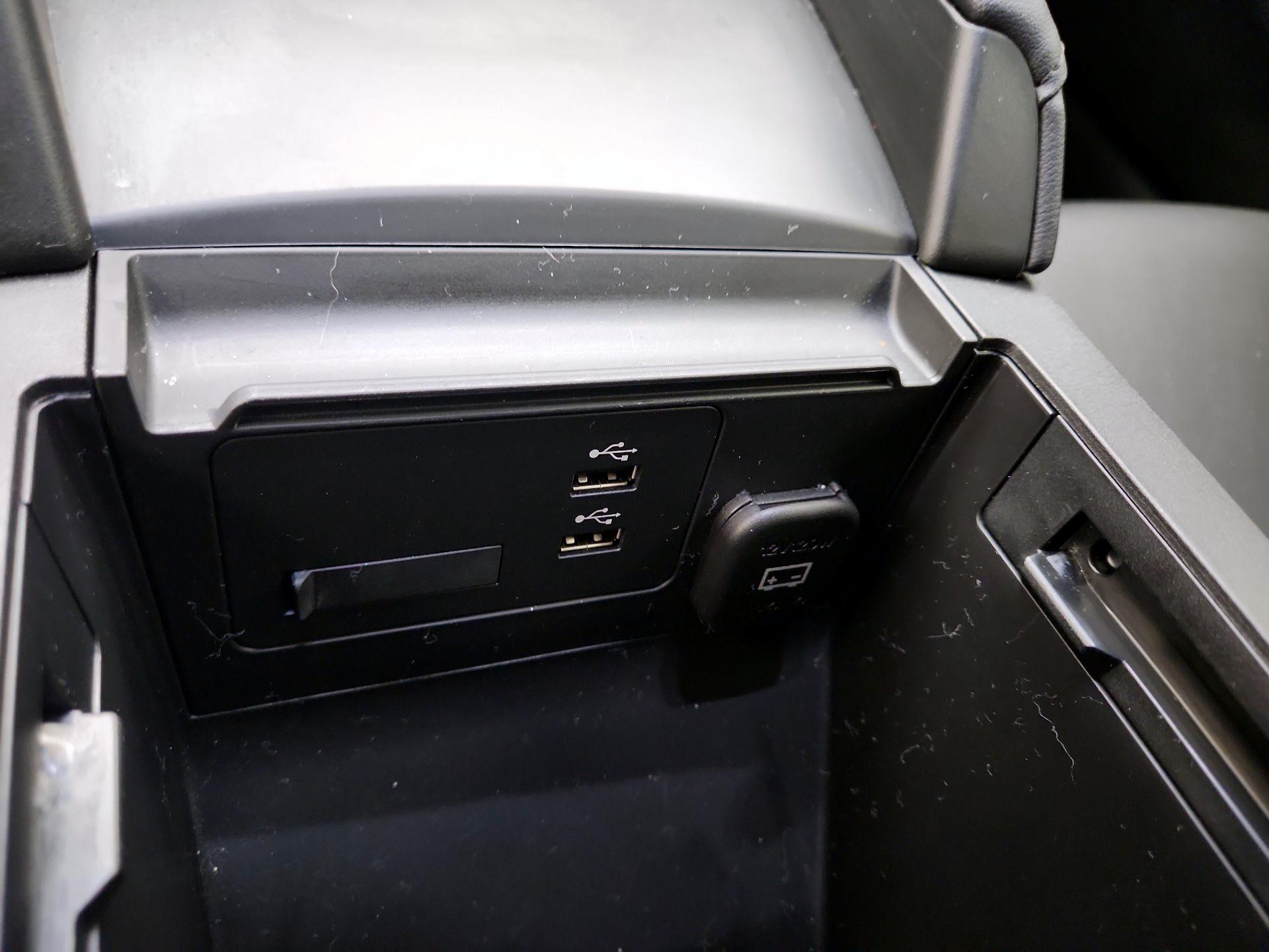 Thumbnail: 2022 Mazda Mazda3 - 18