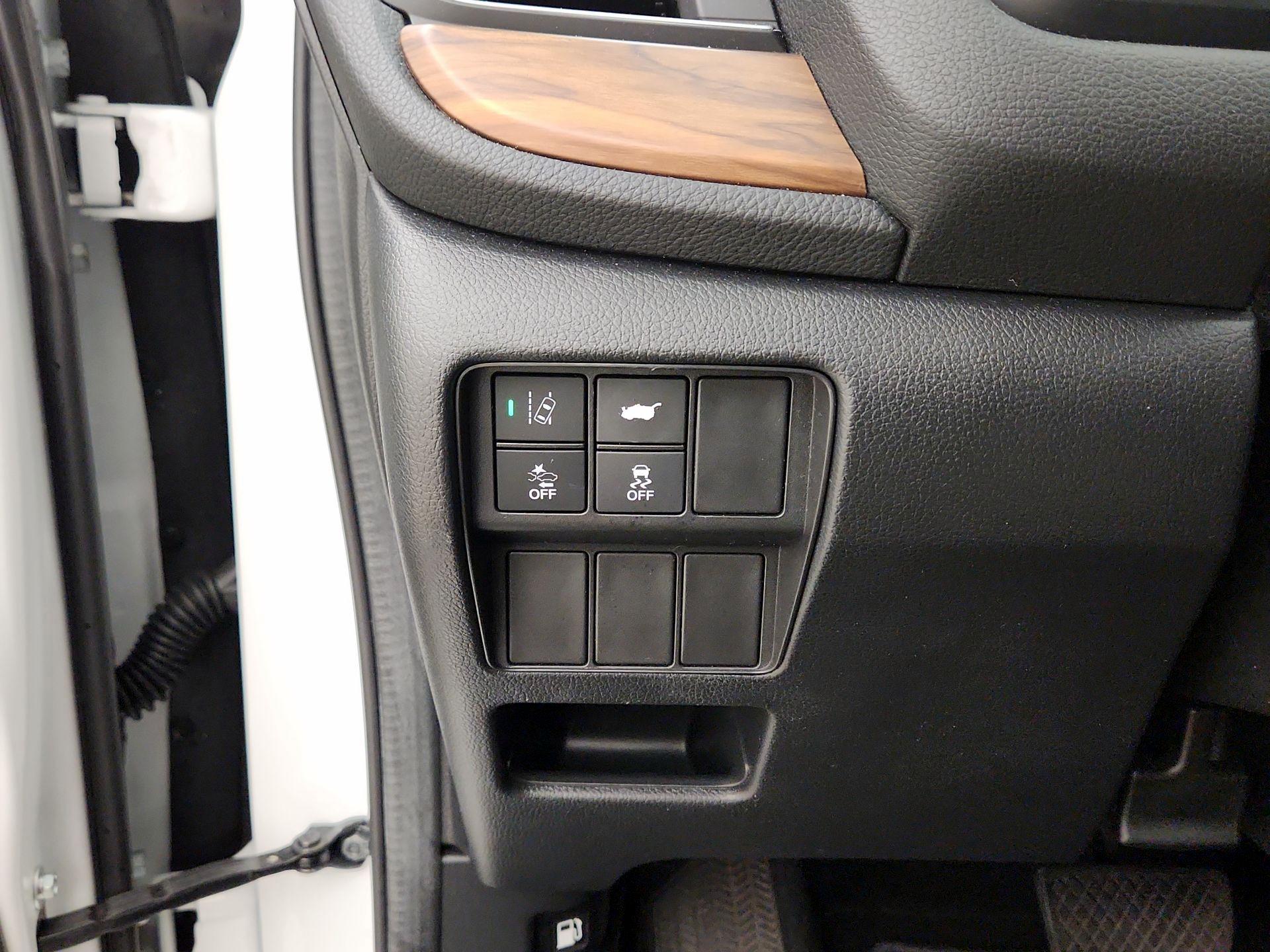 Thumbnail: 2019 Honda CR-V - 13