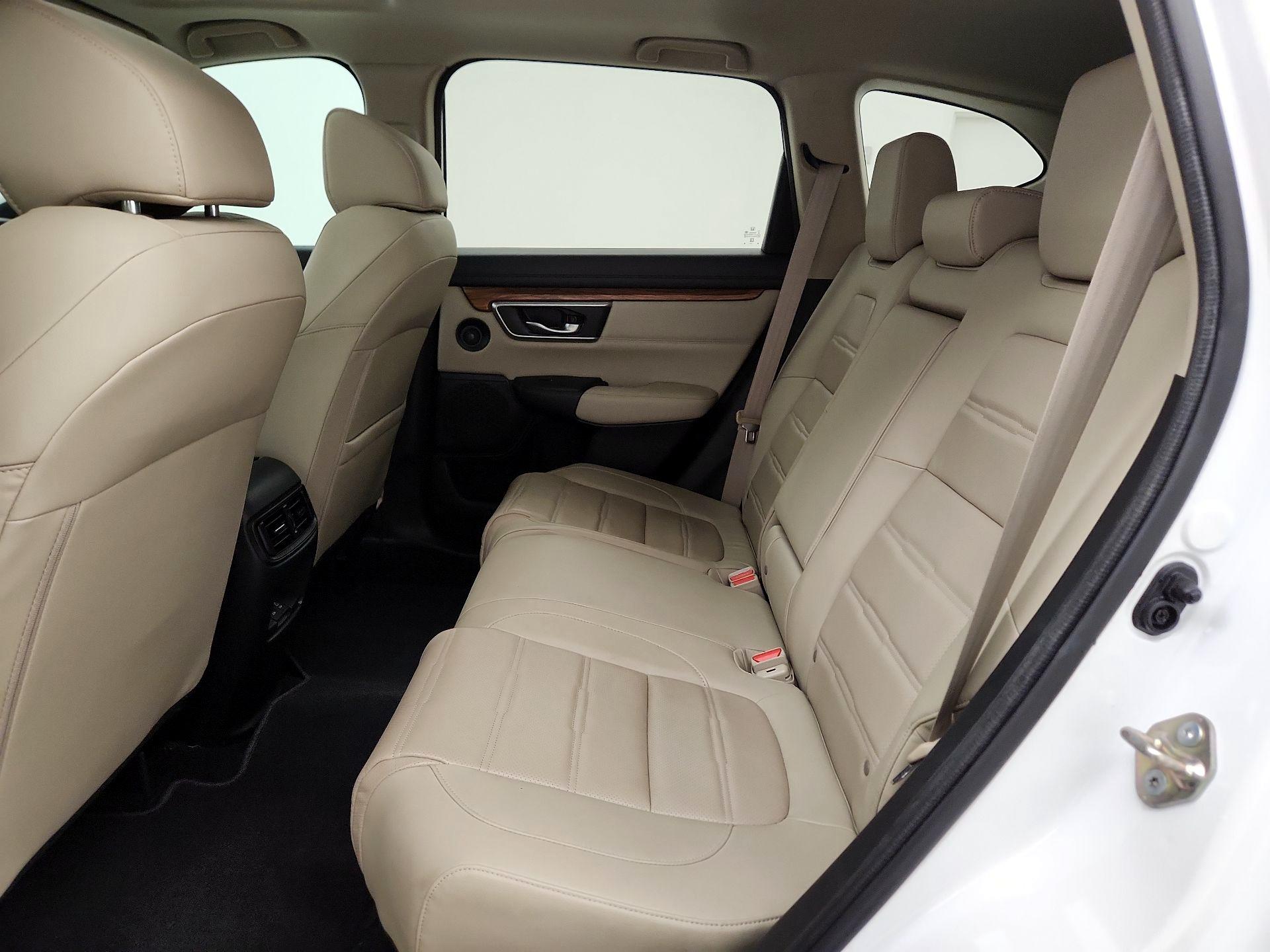 Thumbnail: 2019 Honda CR-V - 20