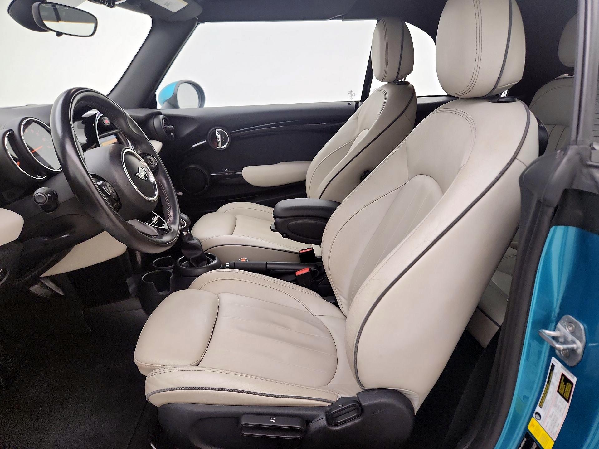 Thumbnail: 2019 MINI Cooper - 11