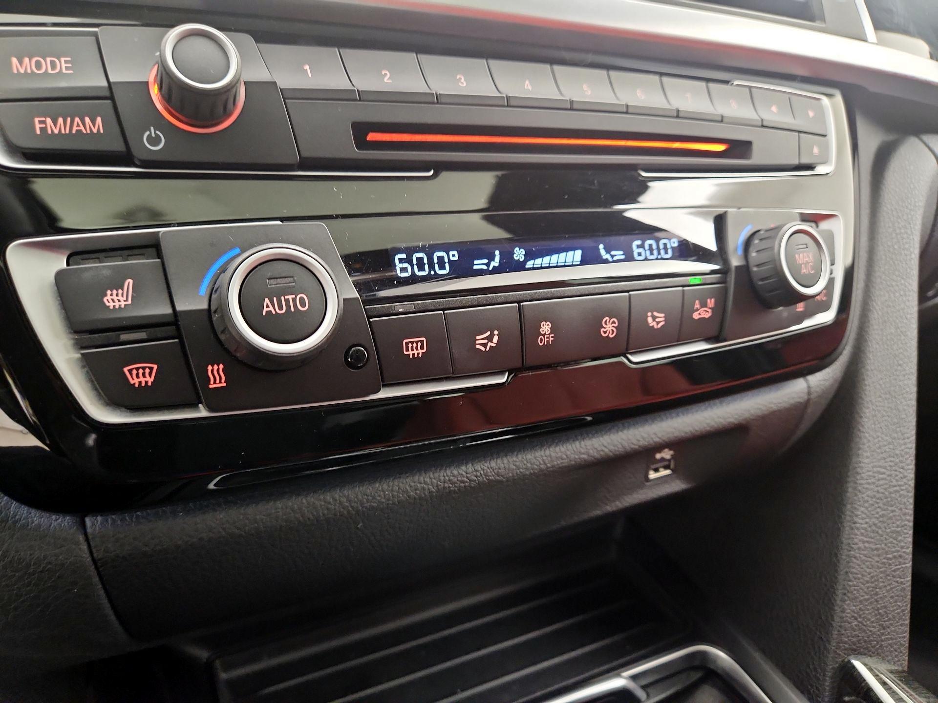 Thumbnail: 2018 BMW 3 Series - 16