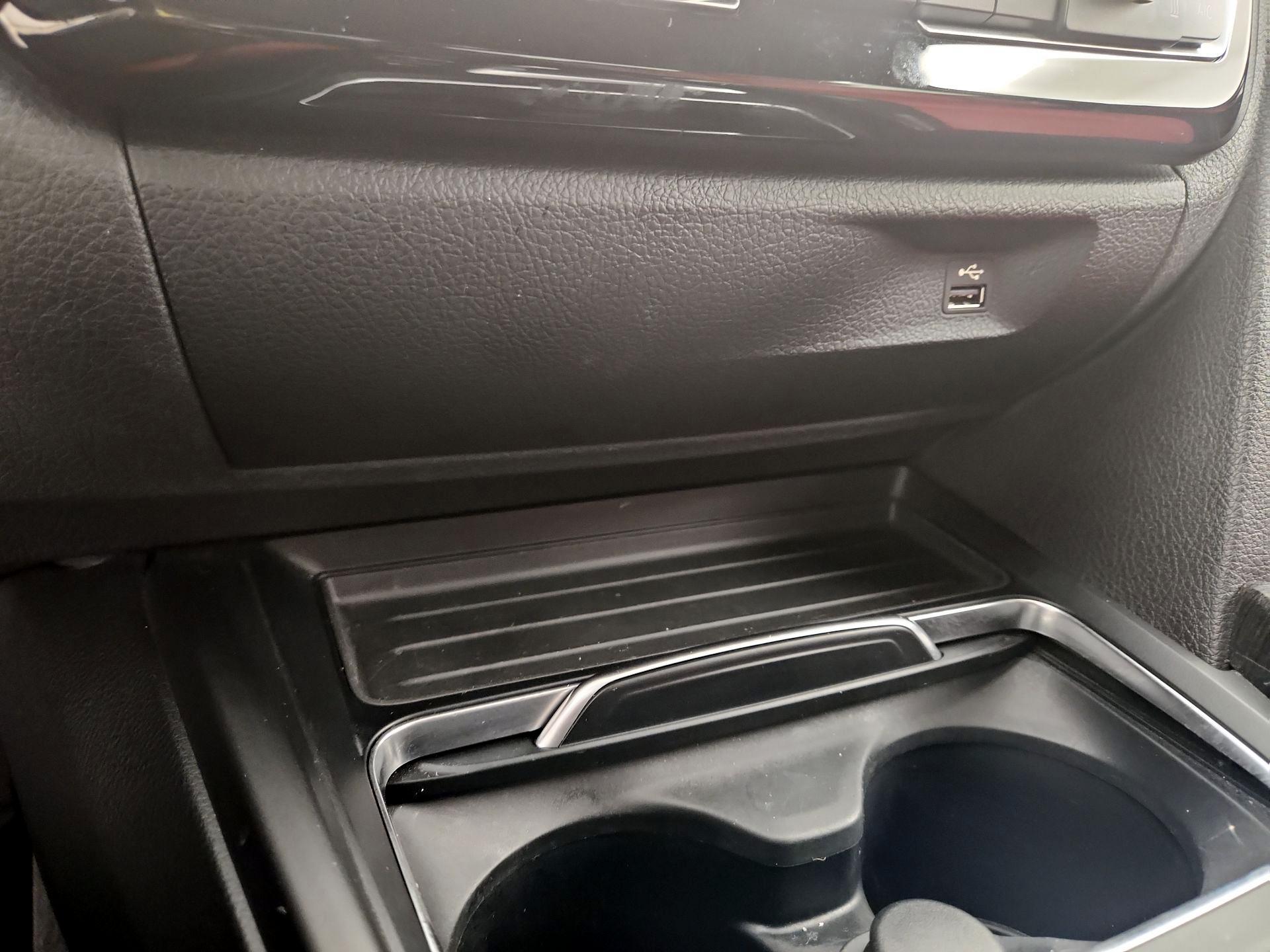 Thumbnail: 2018 BMW 3 Series - 18