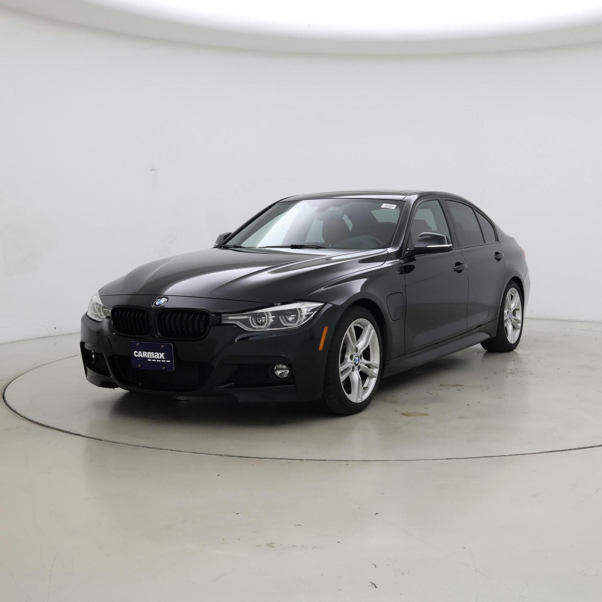 Thumbnail: 2018 BMW 3 Series - 4