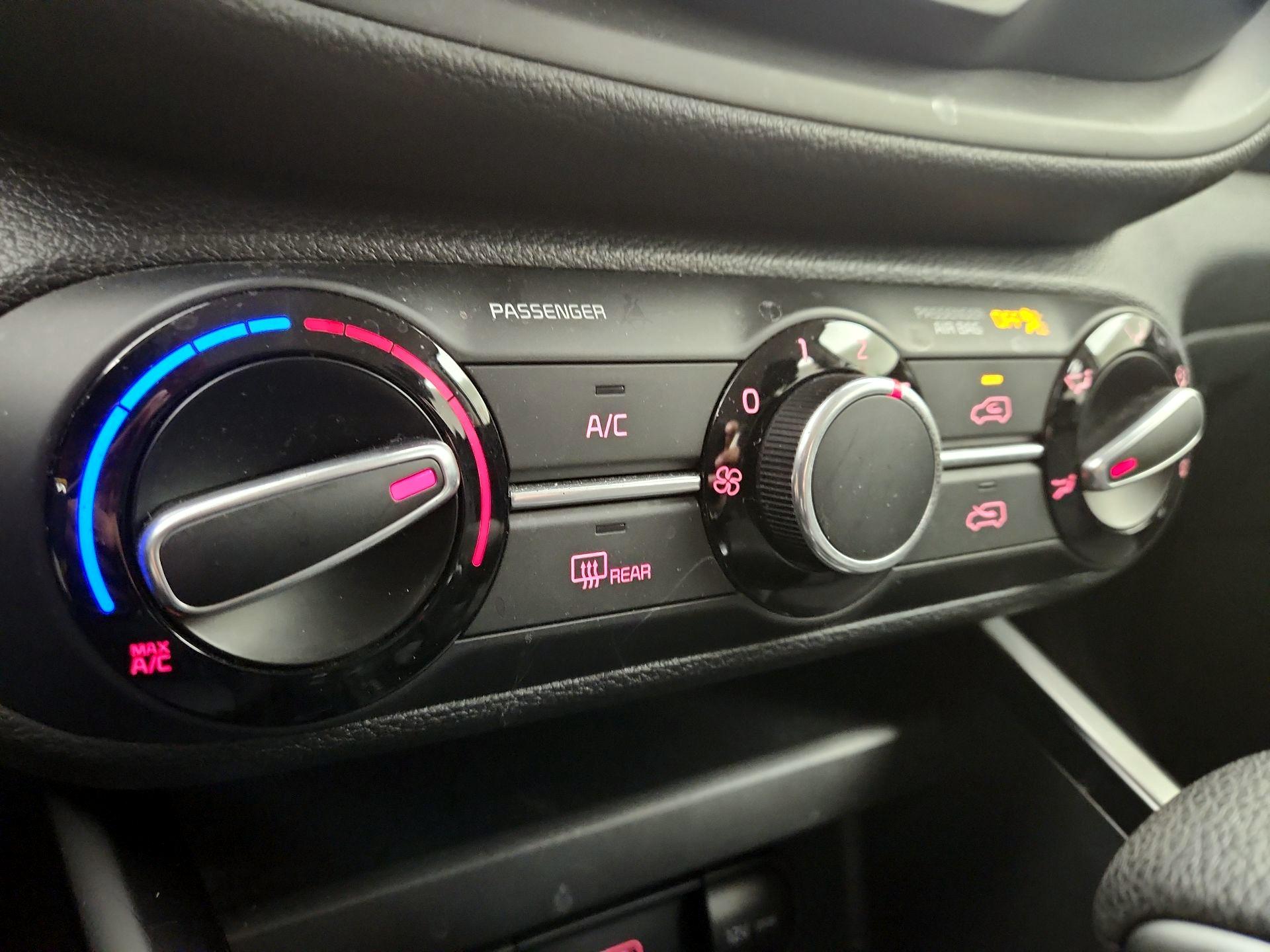 Thumbnail: 2021 Kia Soul - 16