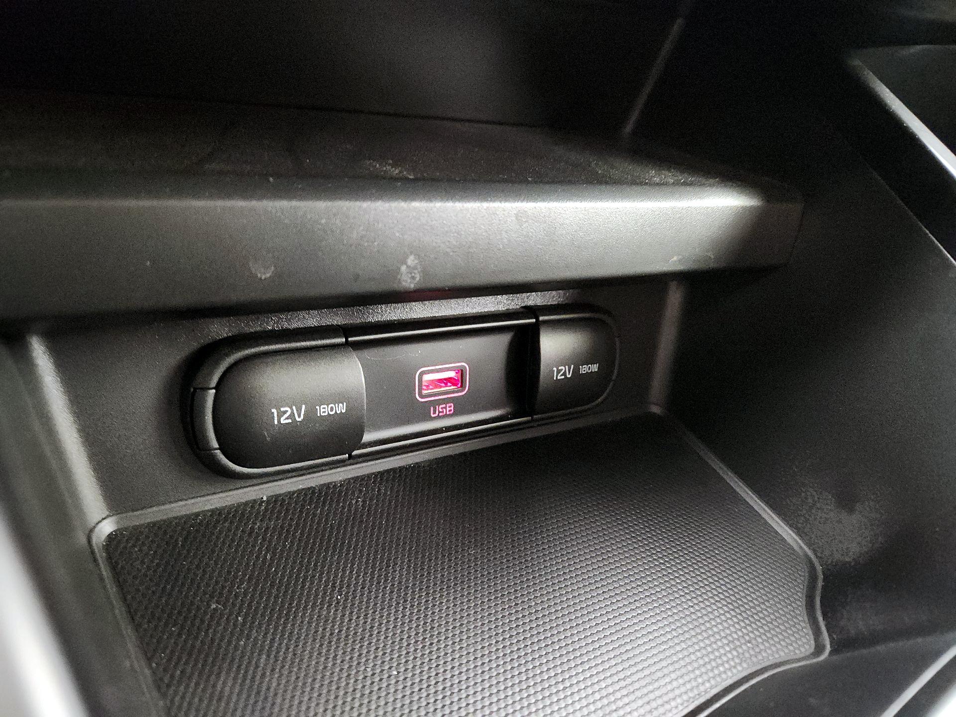 Thumbnail: 2021 Kia Soul - 18