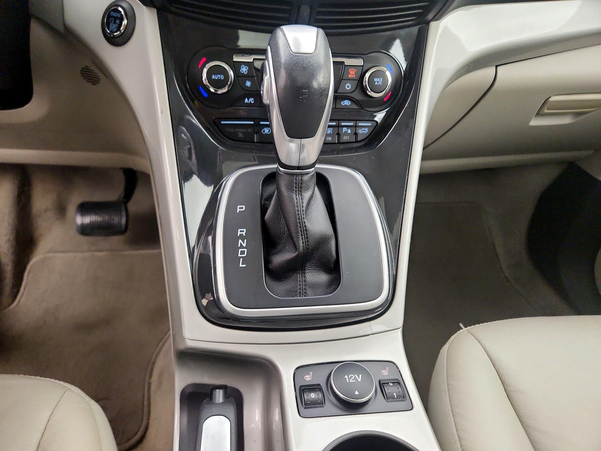 Thumbnail: 2015 Ford C-Max - 17