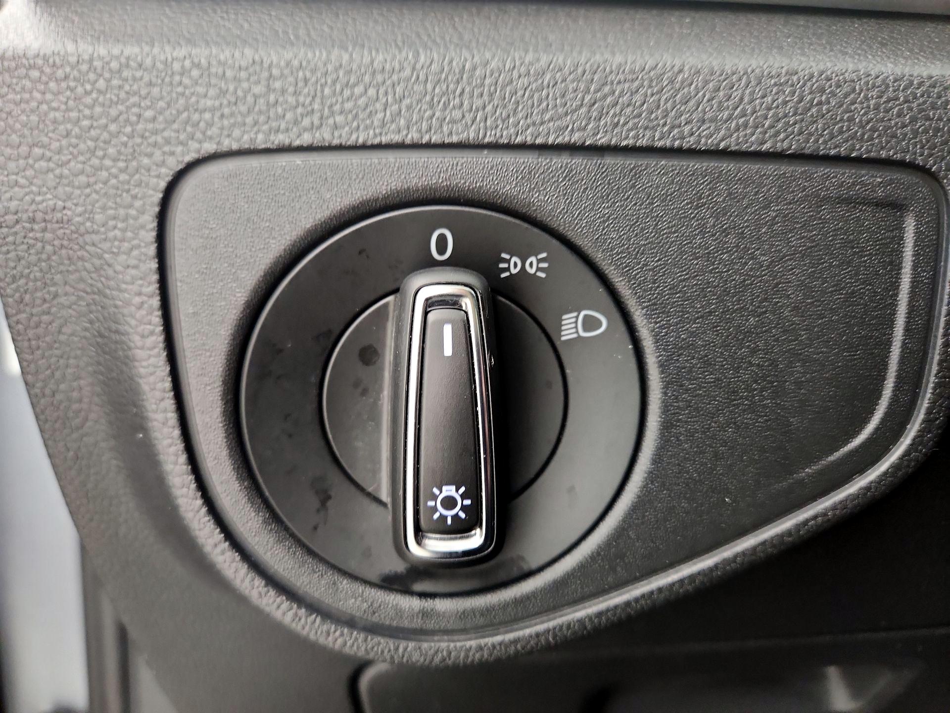 Thumbnail: 2018 Volkswagen Atlas - 13