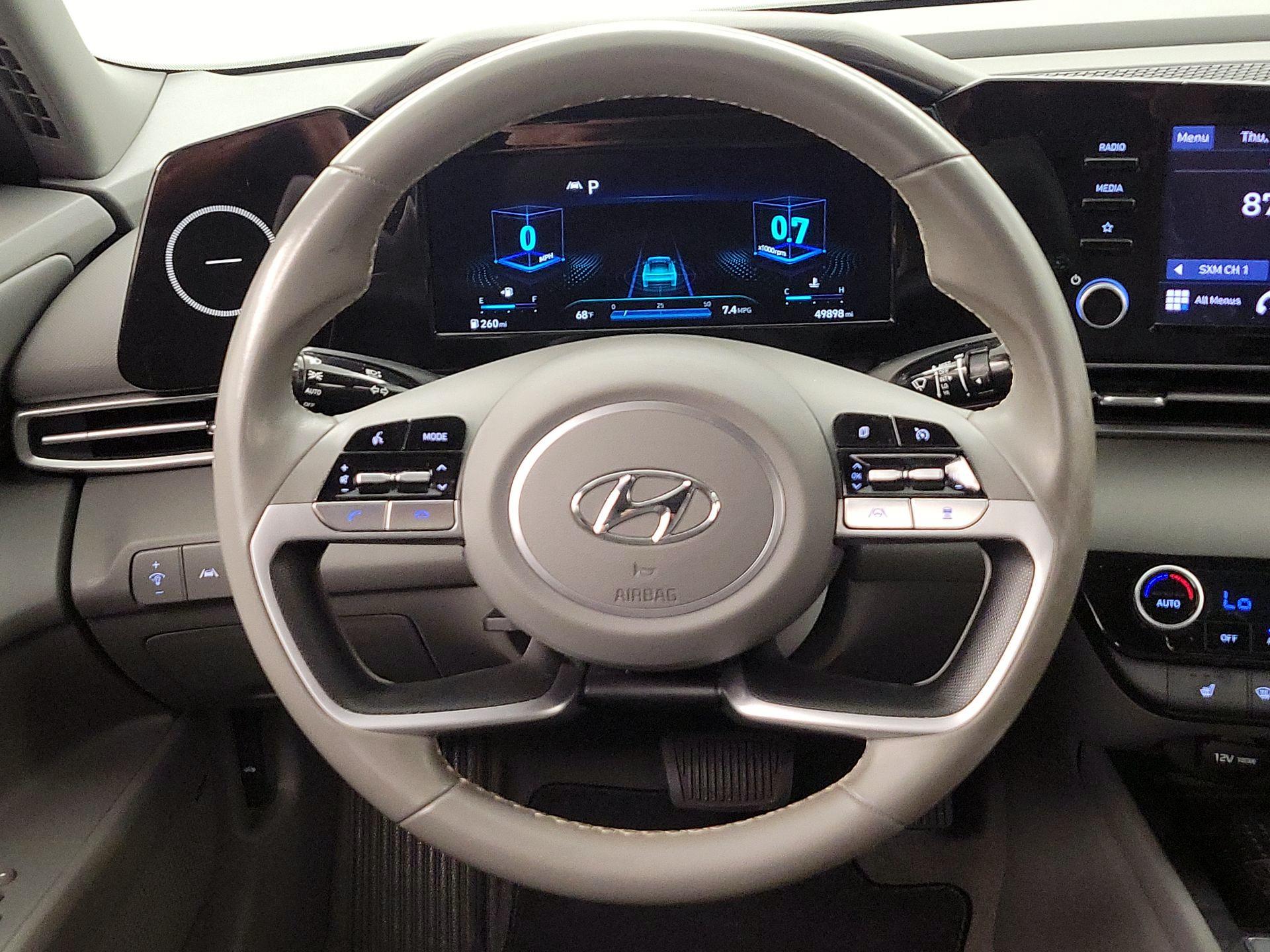 Thumbnail: 2022 Hyundai Elantra - 10