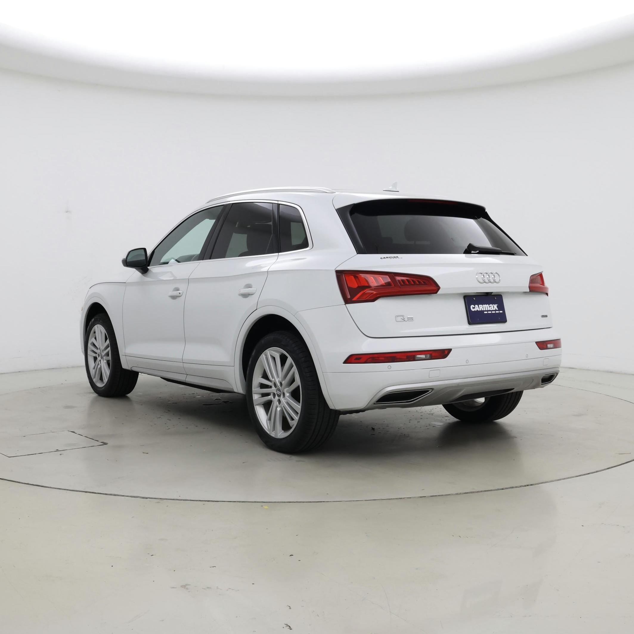 Thumbnail: 2020 Audi Q5 - 2