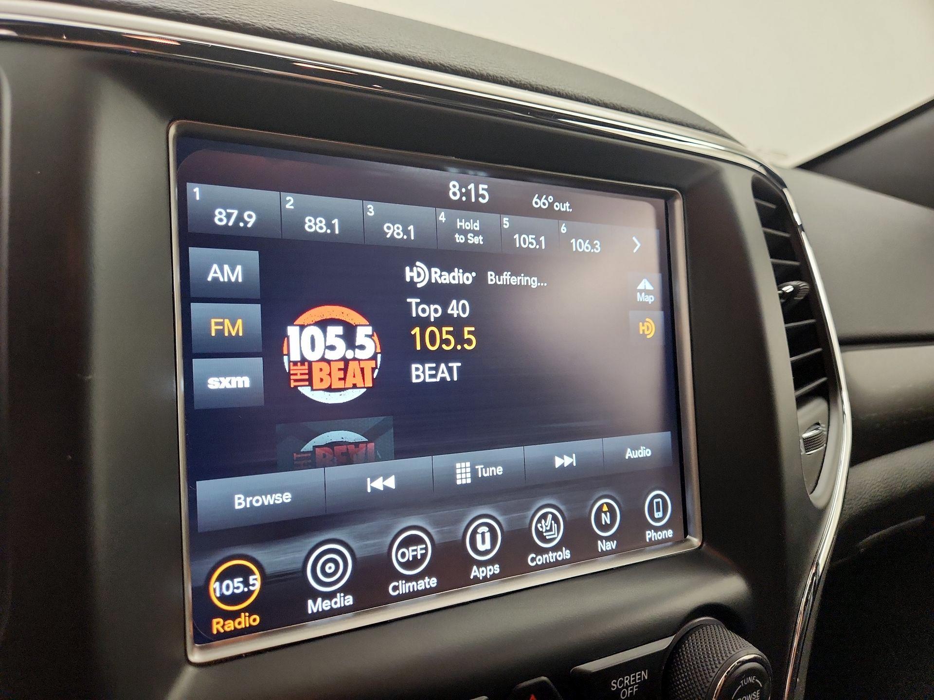 Thumbnail: 2018 Jeep Grand Cherokee - 16