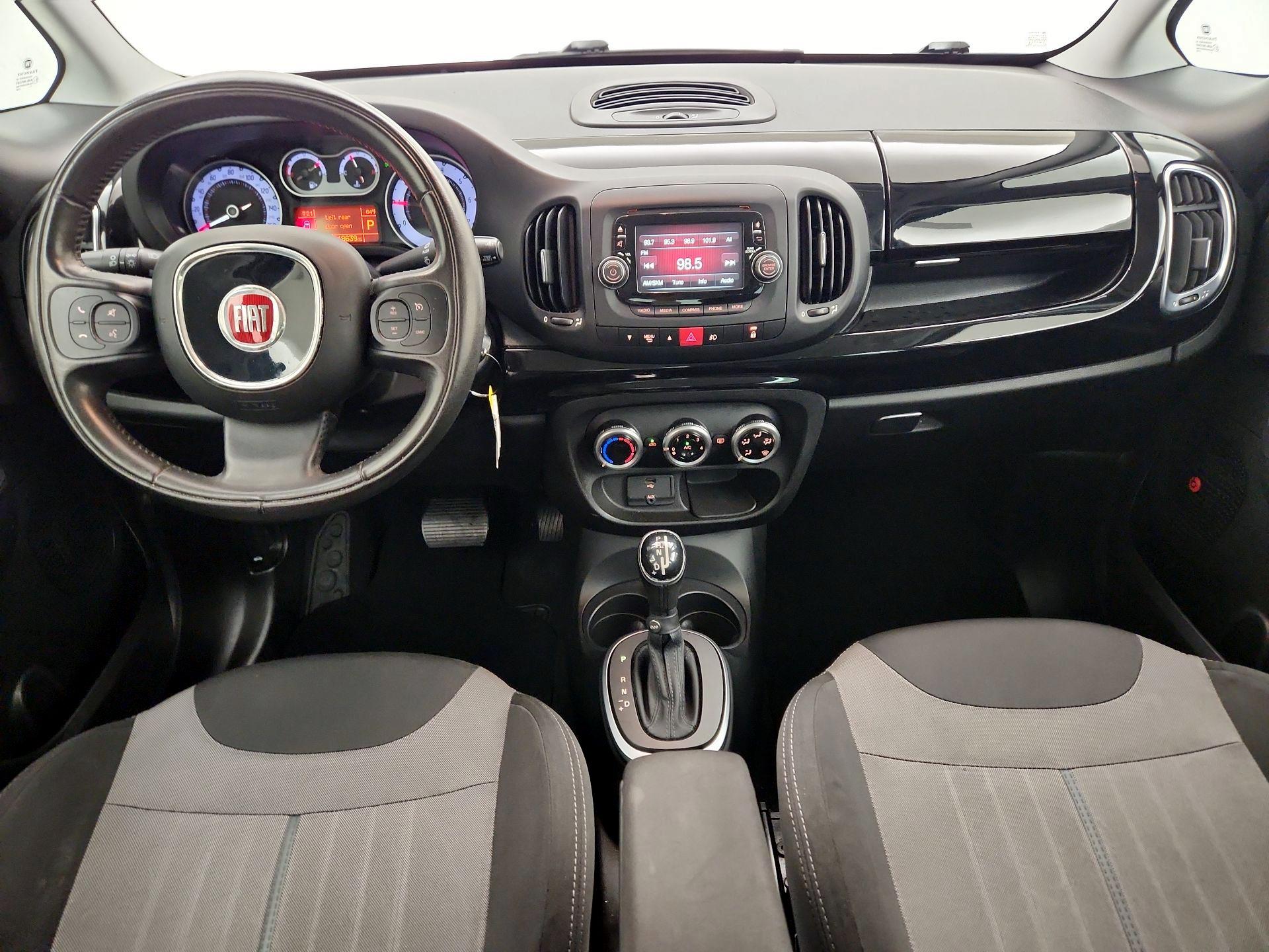 Thumbnail: 2015 Fiat 500L - 9