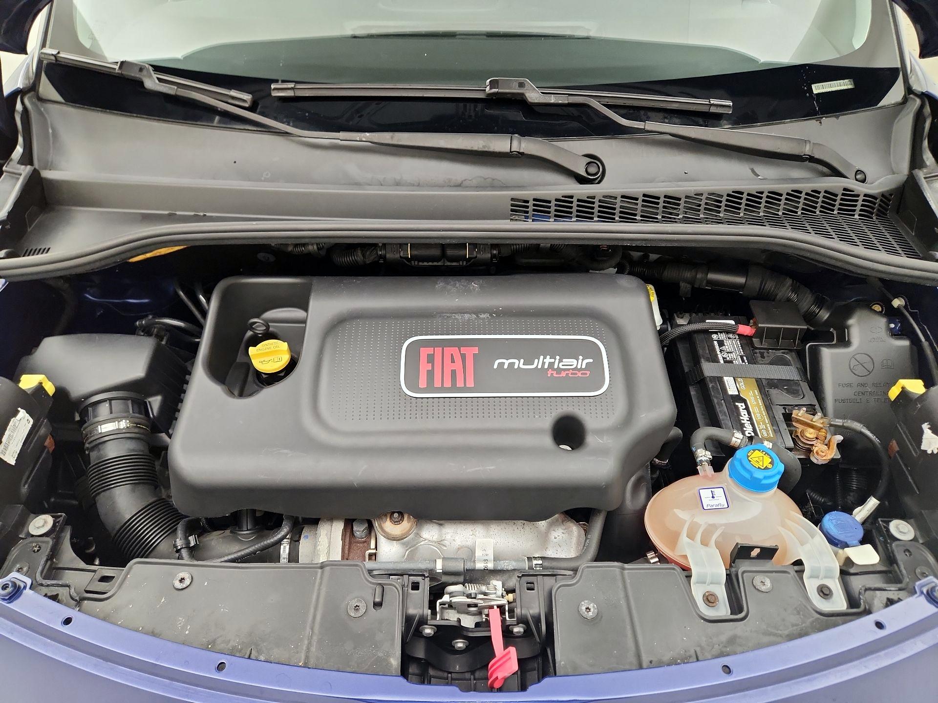 Thumbnail: 2015 Fiat 500L - 19