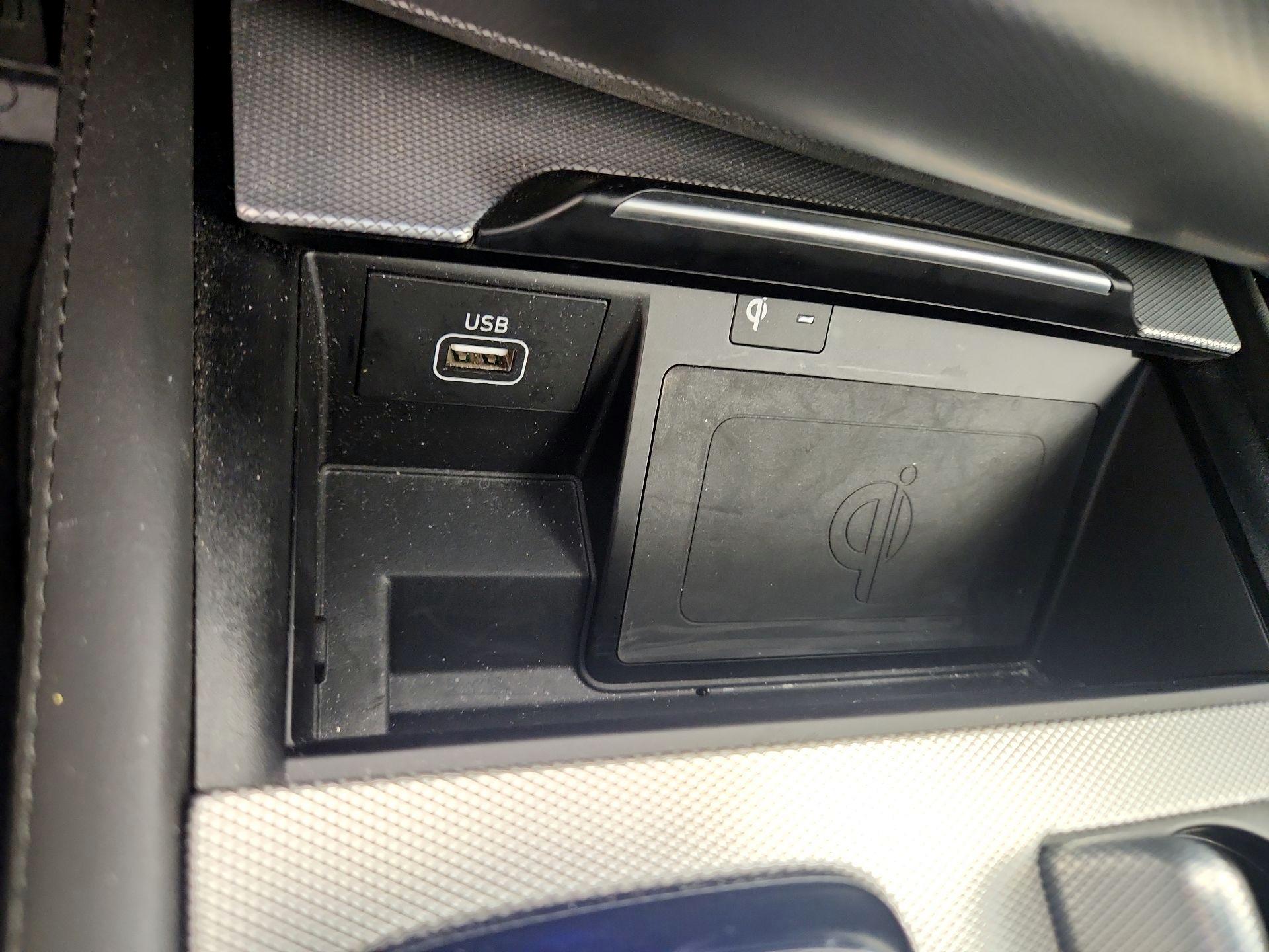 Thumbnail: 2020 Genesis G80 - 19