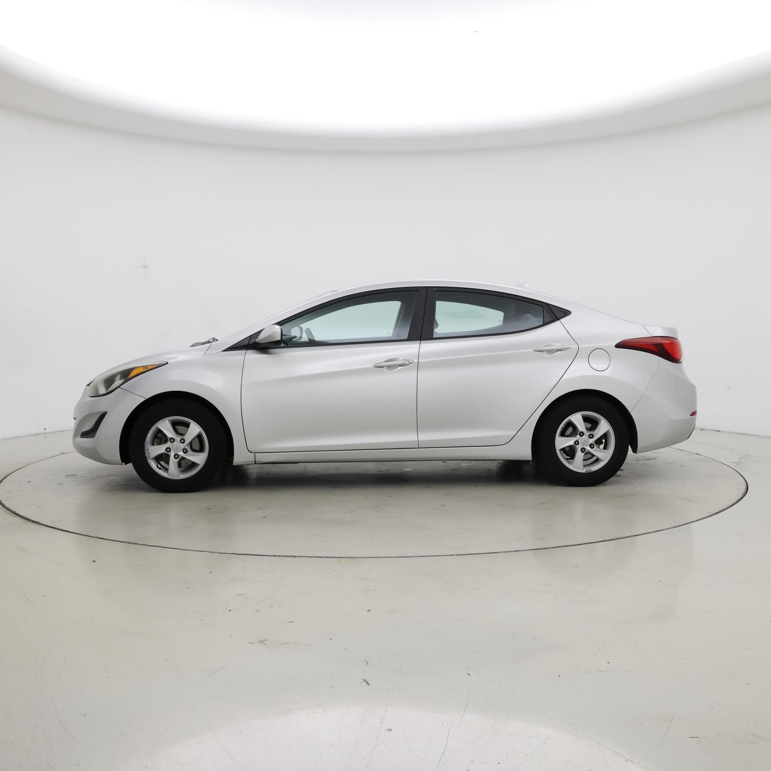 Thumbnail: 2015 Hyundai Elantra - 3