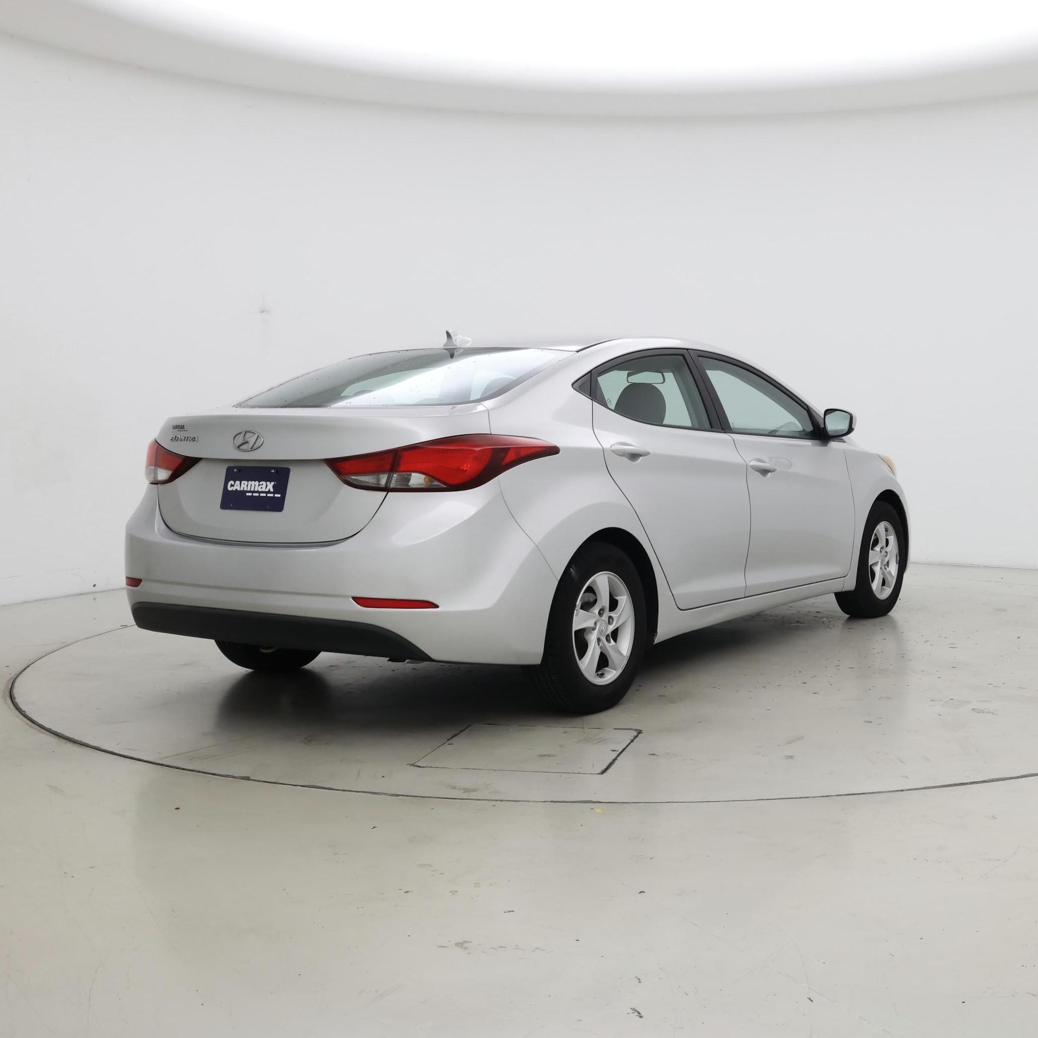 Thumbnail: 2015 Hyundai Elantra - 8