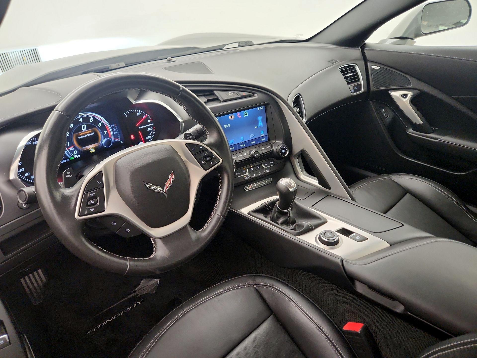 Thumbnail: 2015 Chevrolet Corvette - 9