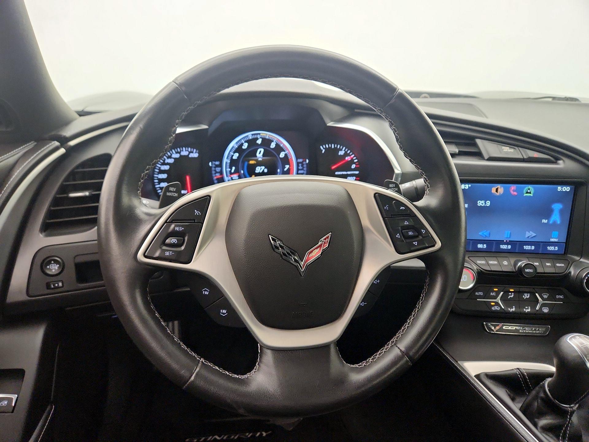 Thumbnail: 2015 Chevrolet Corvette - 10