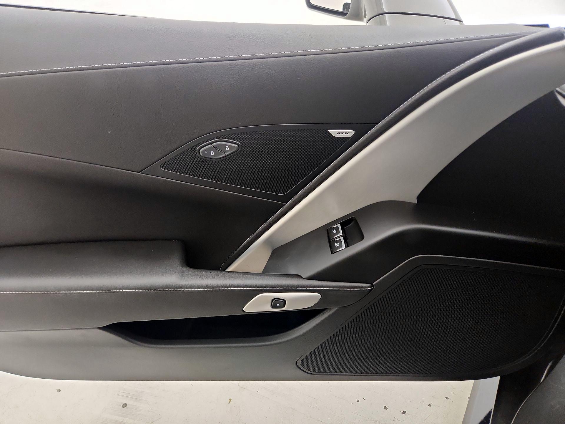 Thumbnail: 2015 Chevrolet Corvette - 12