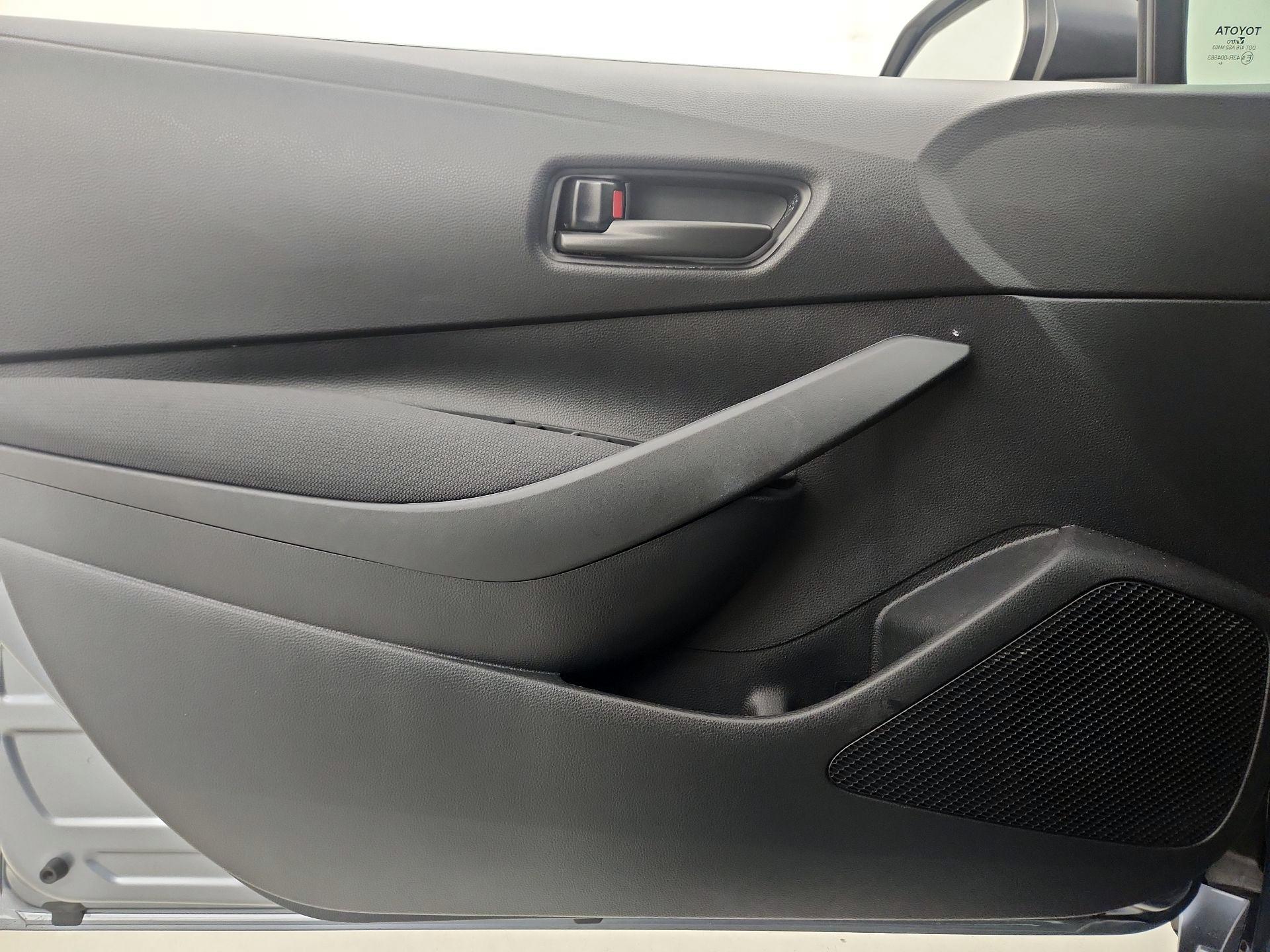 Thumbnail: 2025 Toyota Corolla - 12