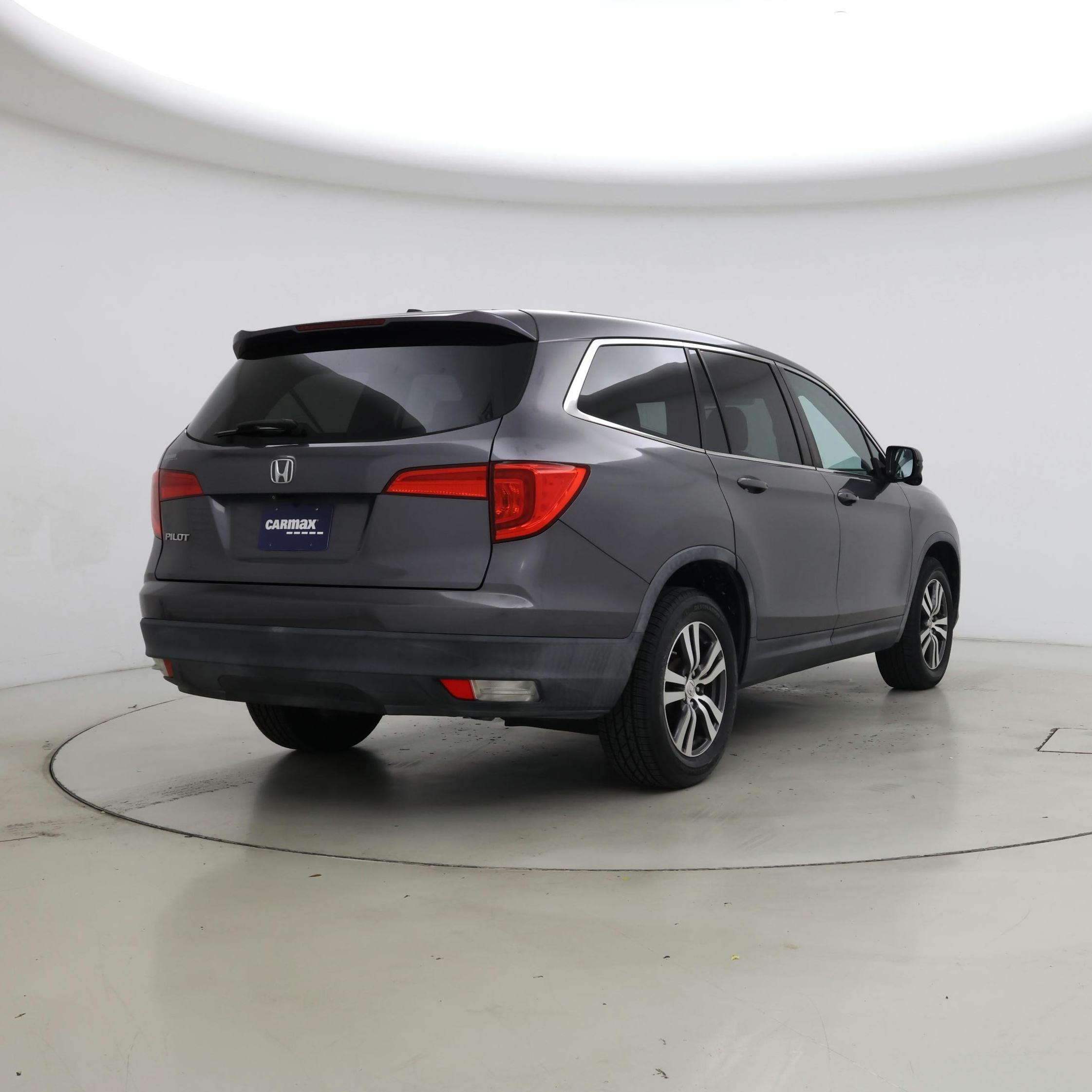 Thumbnail: 2018 Honda Pilot - 8