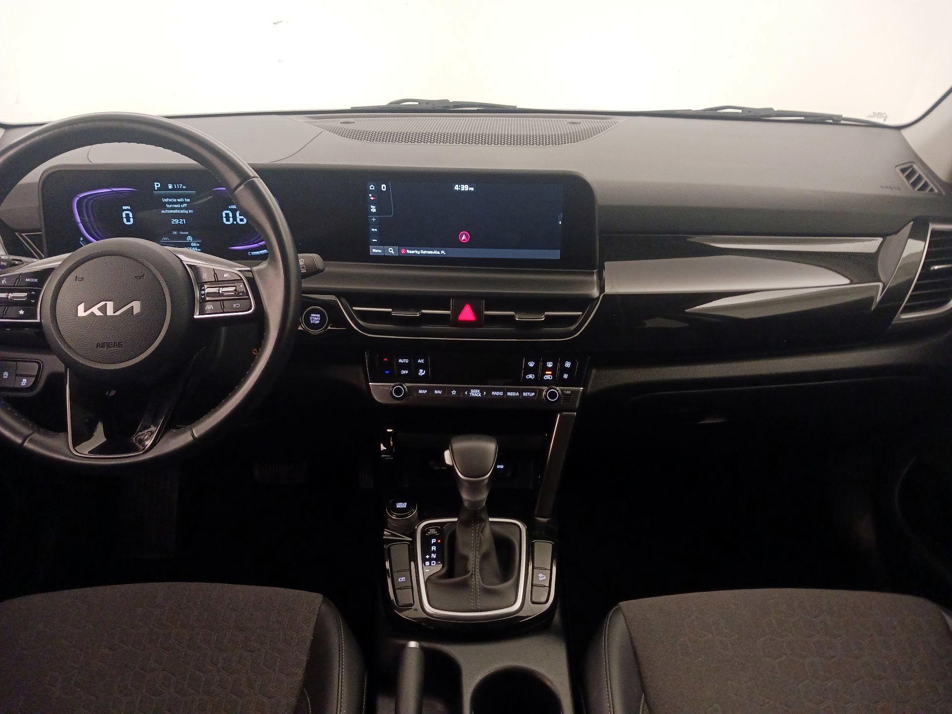 Thumbnail: 2025 Kia Seltos - 9