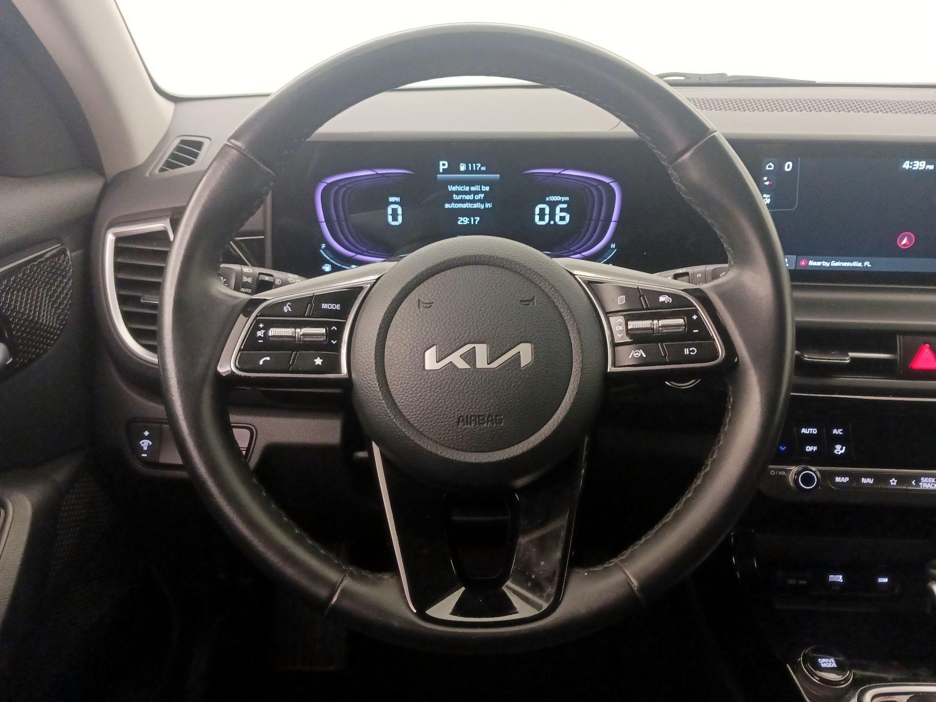 Thumbnail: 2025 Kia Seltos - 10