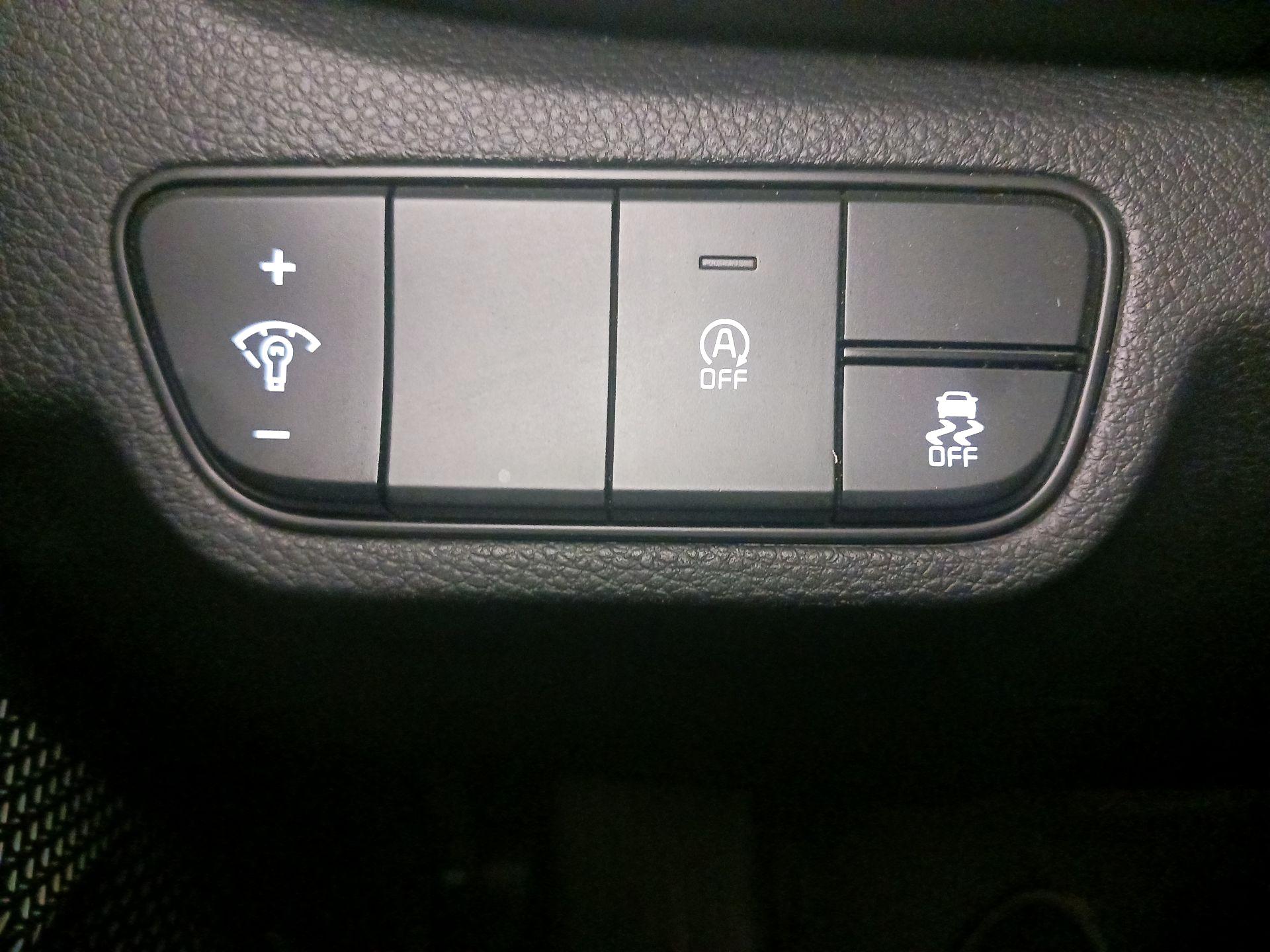 Thumbnail: 2025 Kia Seltos - 13