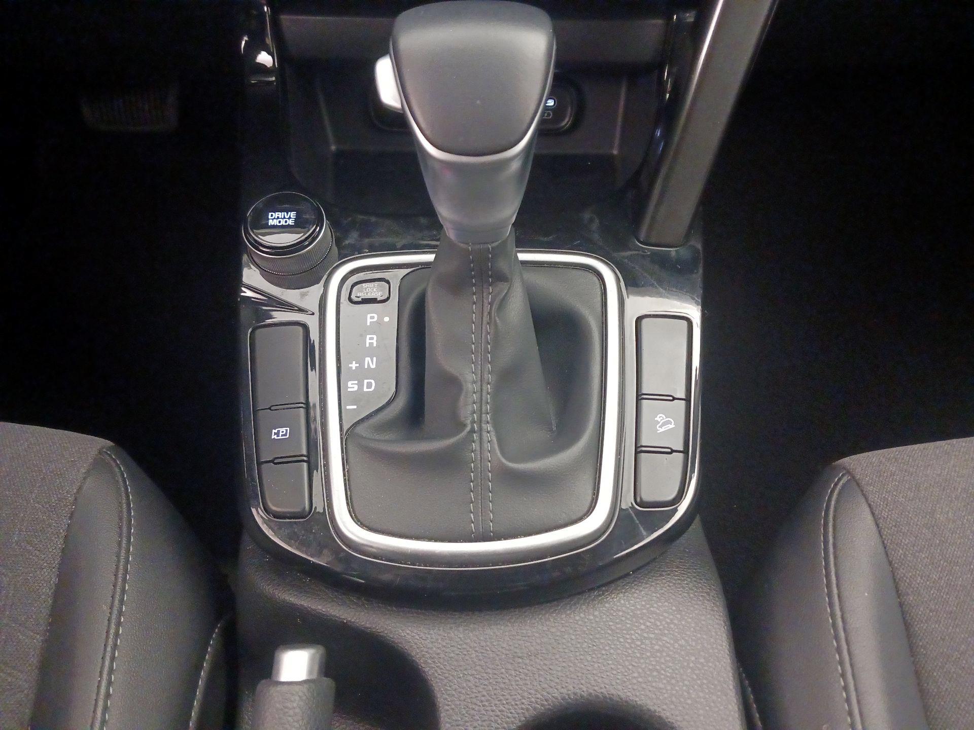 Thumbnail: 2025 Kia Seltos - 18