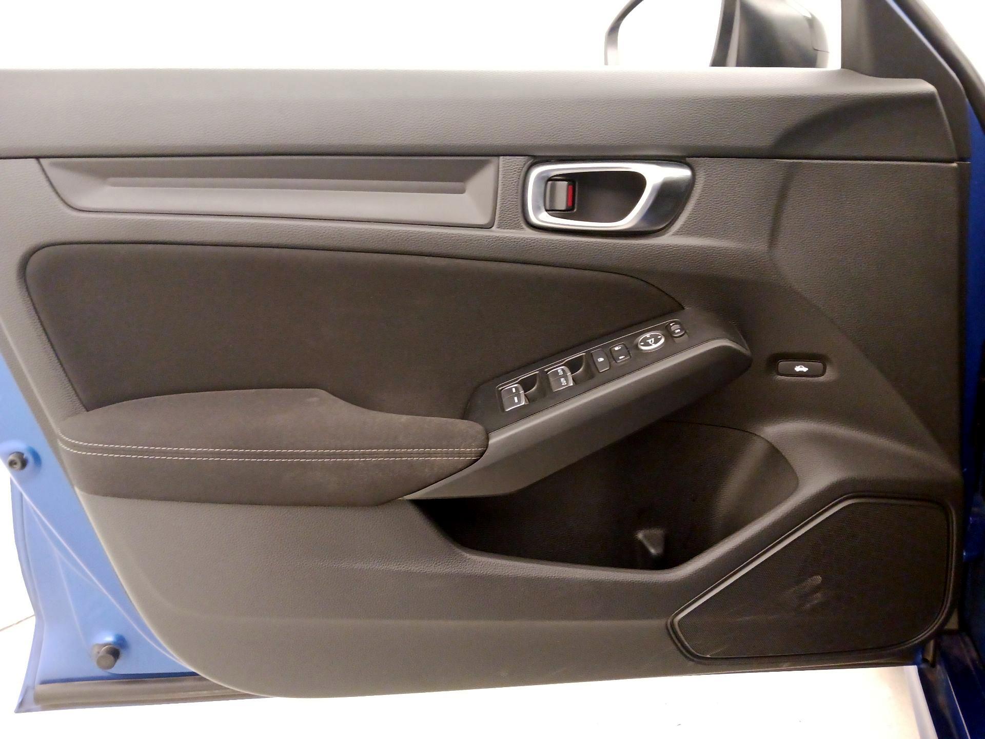 Thumbnail: 2023 Honda Civic - 12