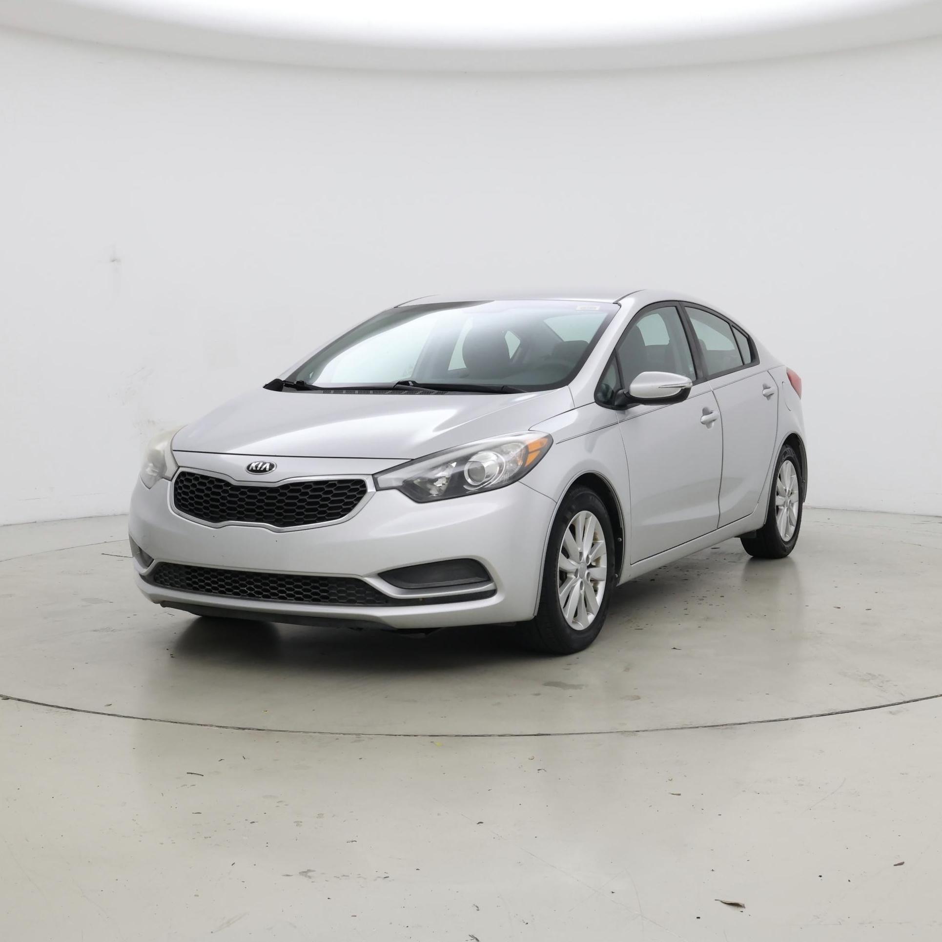 Thumbnail: 2016 Kia Forte - 4