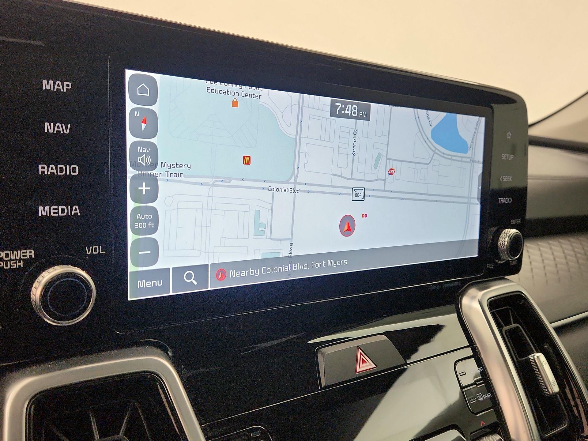 Thumbnail: 2023 Kia Sorento - 14