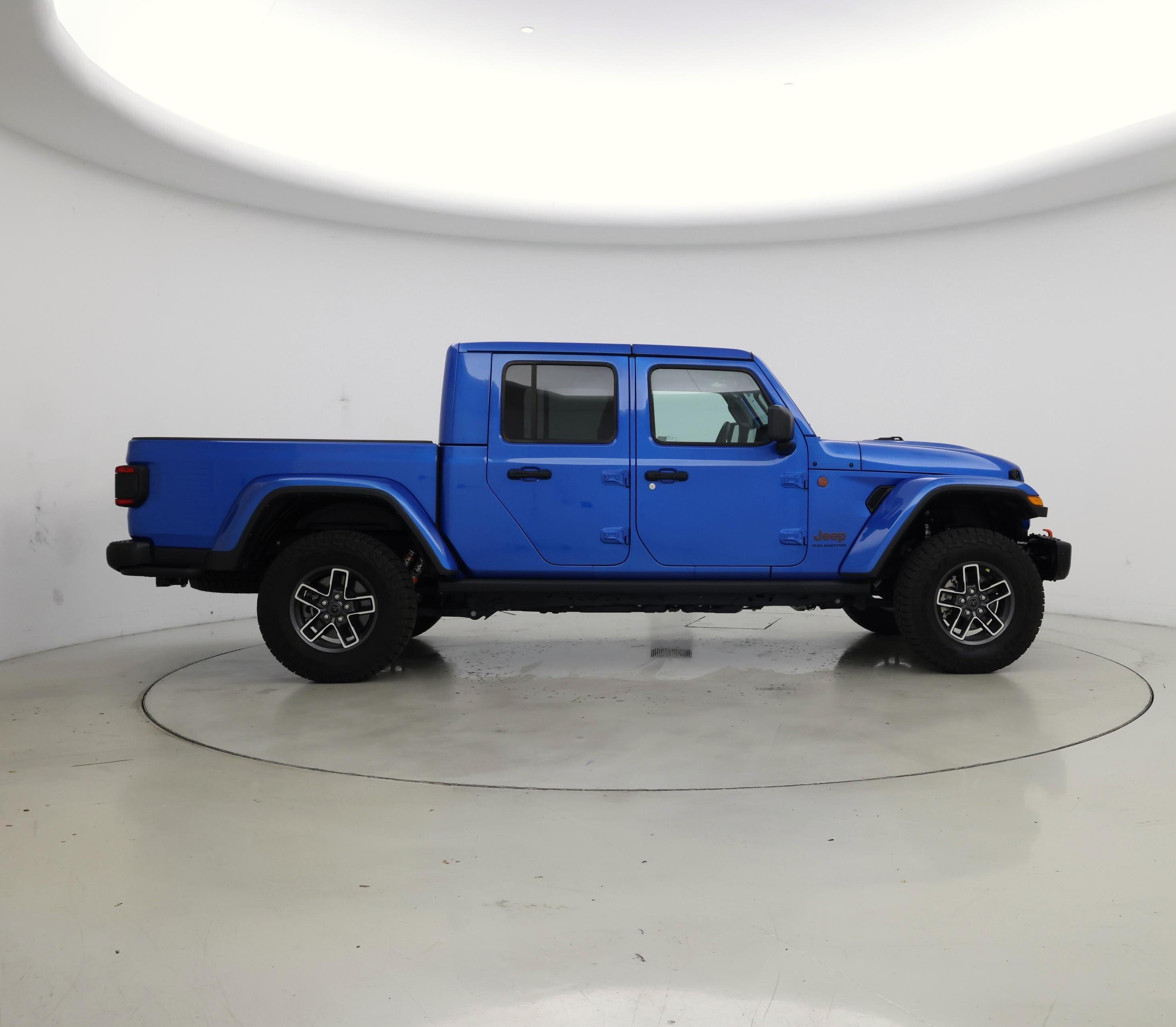 Thumbnail: 2024 Jeep Gladiator - 7
