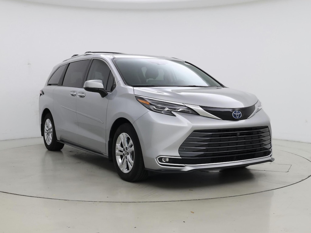 Toyota Sienna Platinum 7-Passenger AWD