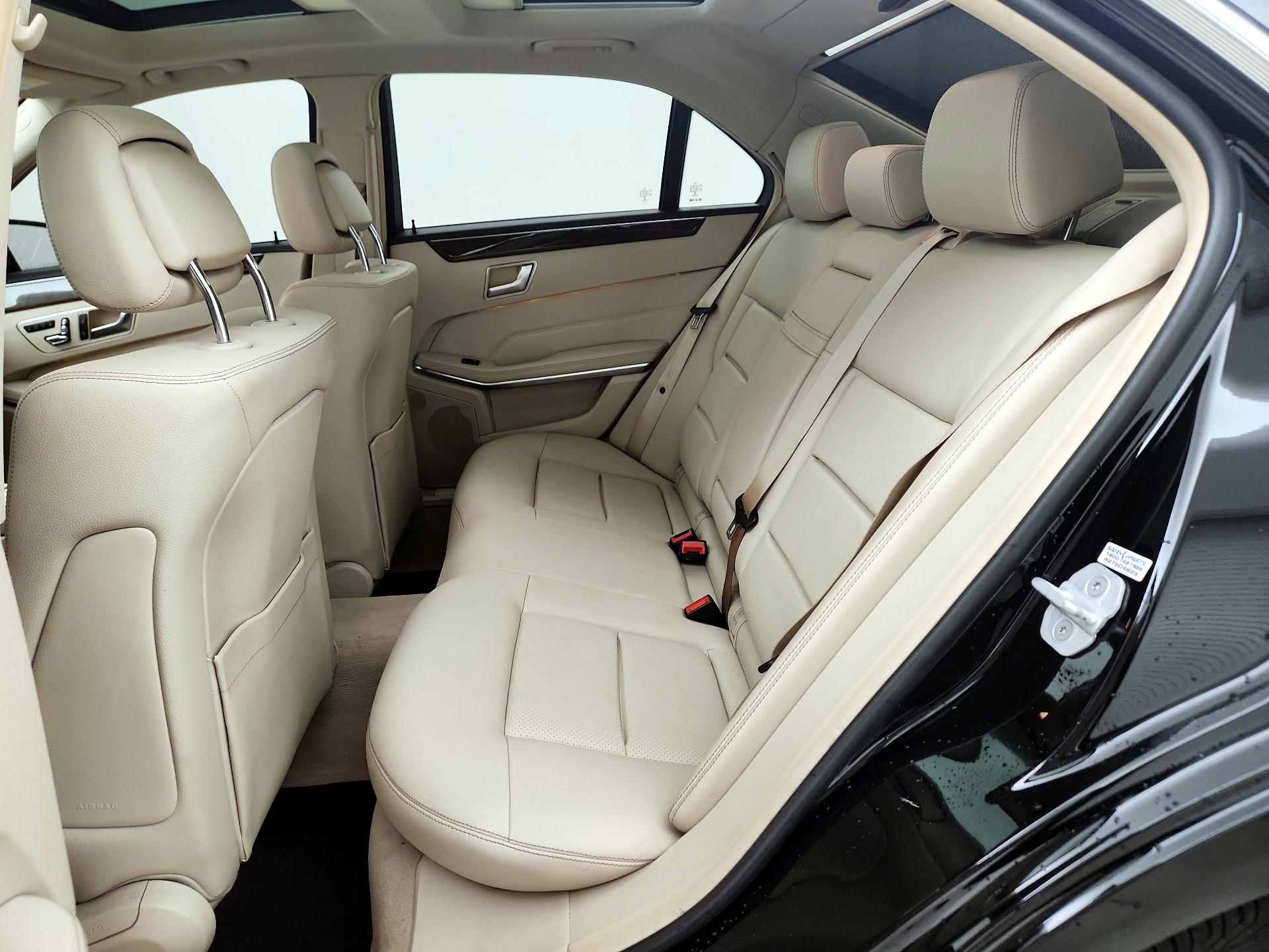 Thumbnail: 2016 Mercedes-Benz E-Class - 19