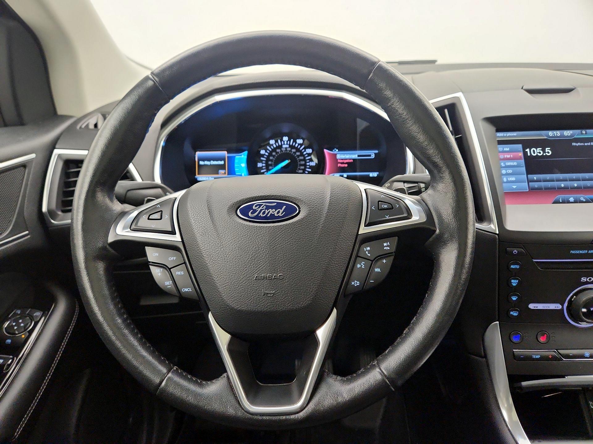 Thumbnail: 2015 Ford Edge - 10