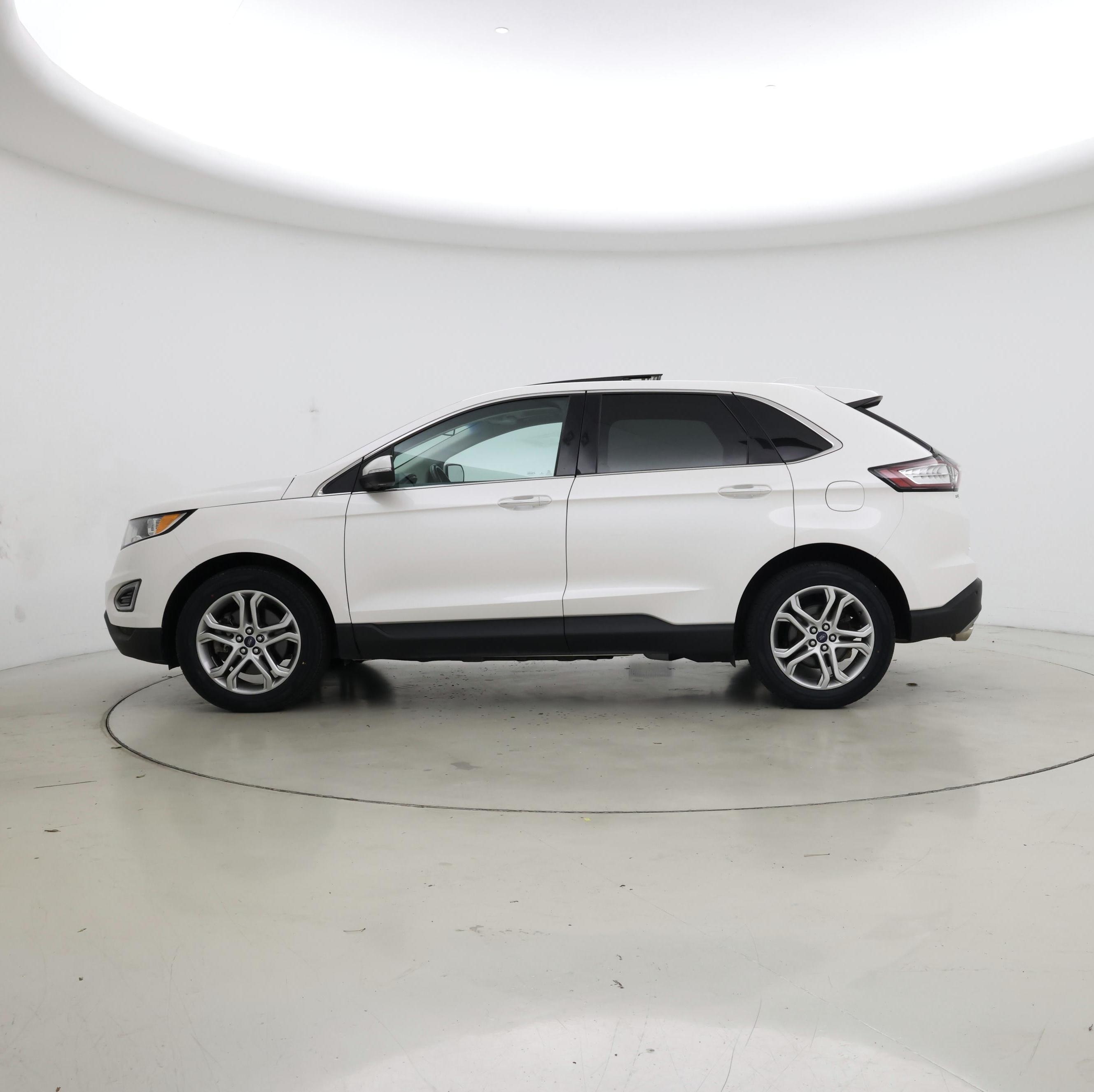 Thumbnail: 2015 Ford Edge - 3