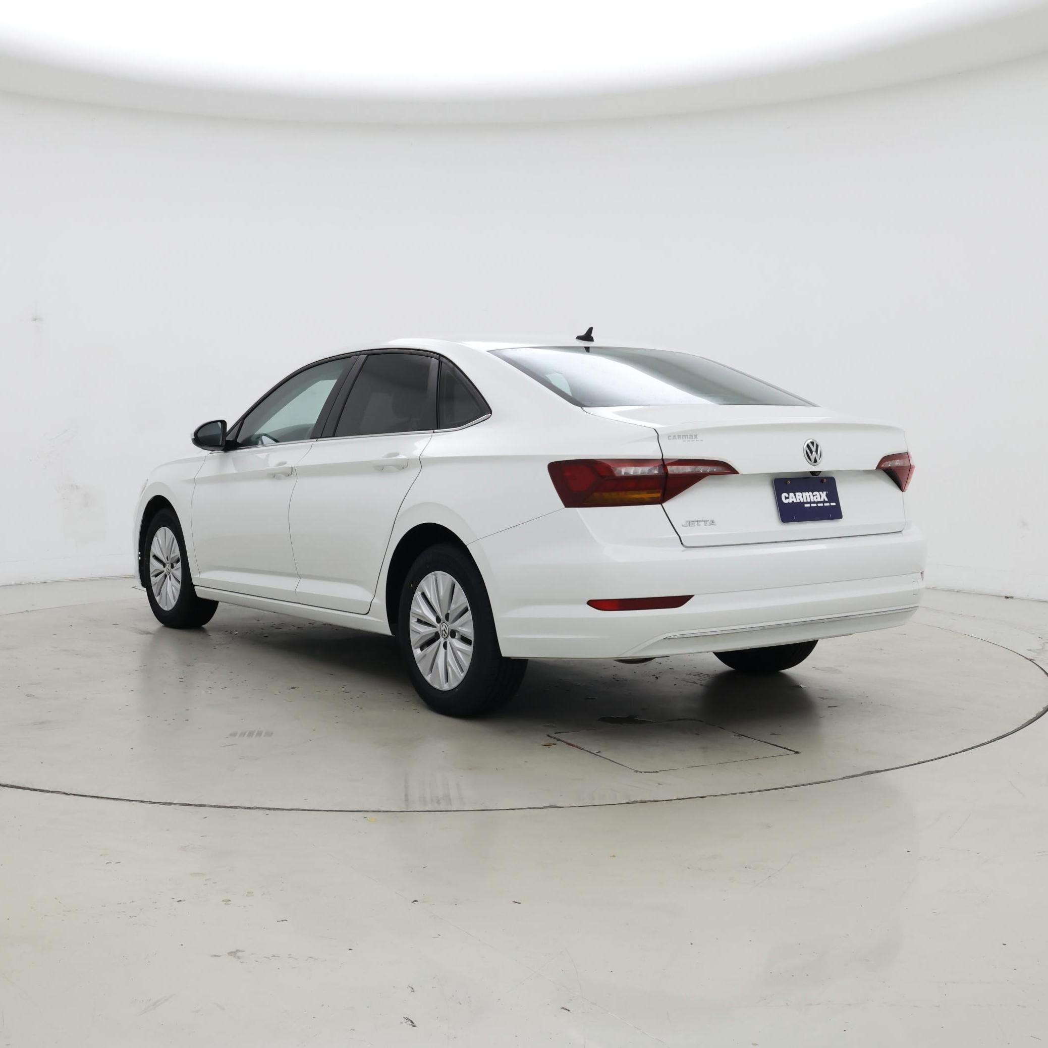 Thumbnail: 2019 Volkswagen Jetta - 2