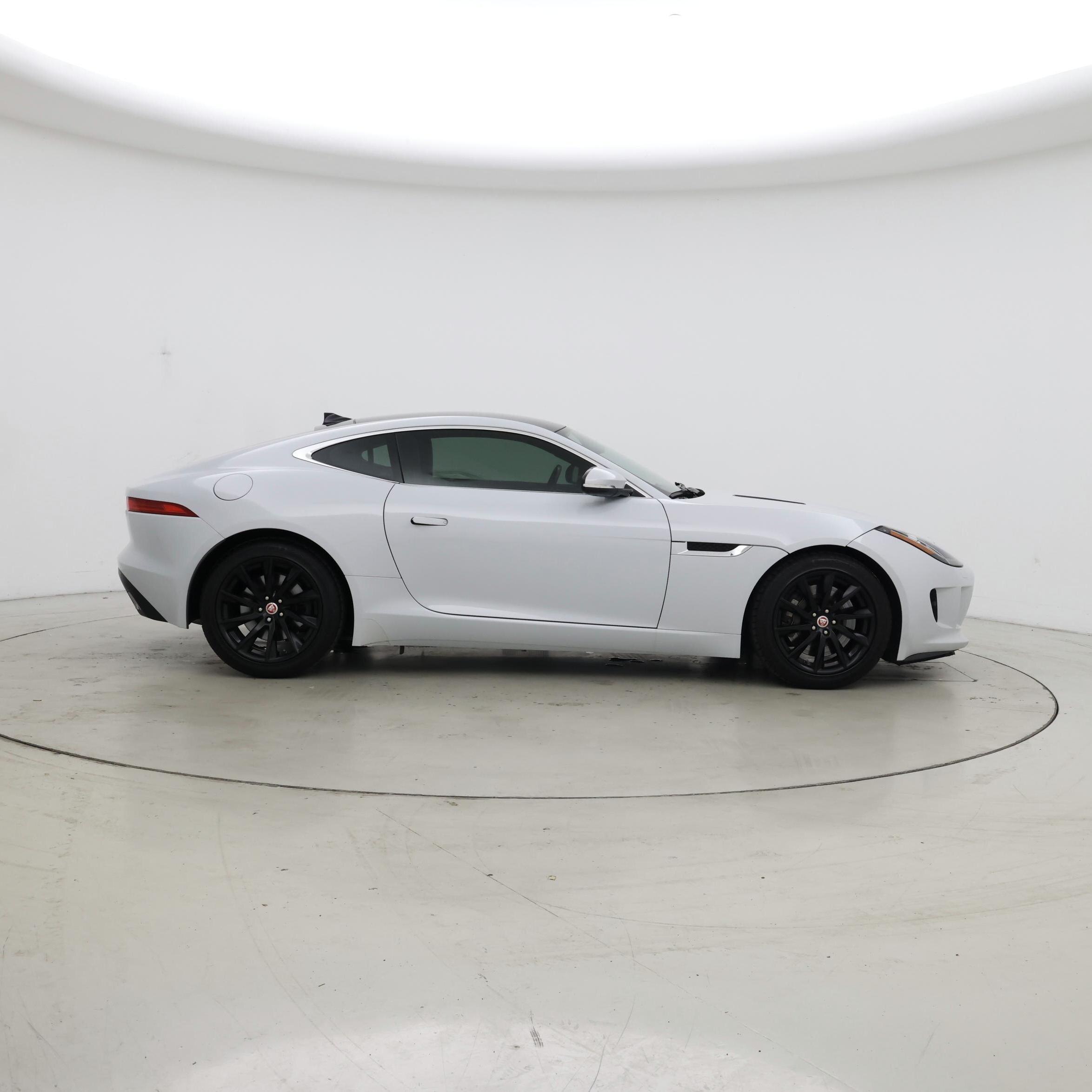 Thumbnail: 2016 Jaguar F-Type - 7