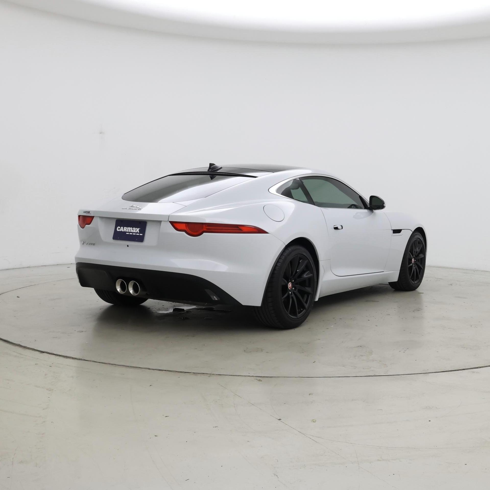 Thumbnail: 2016 Jaguar F-Type - 8